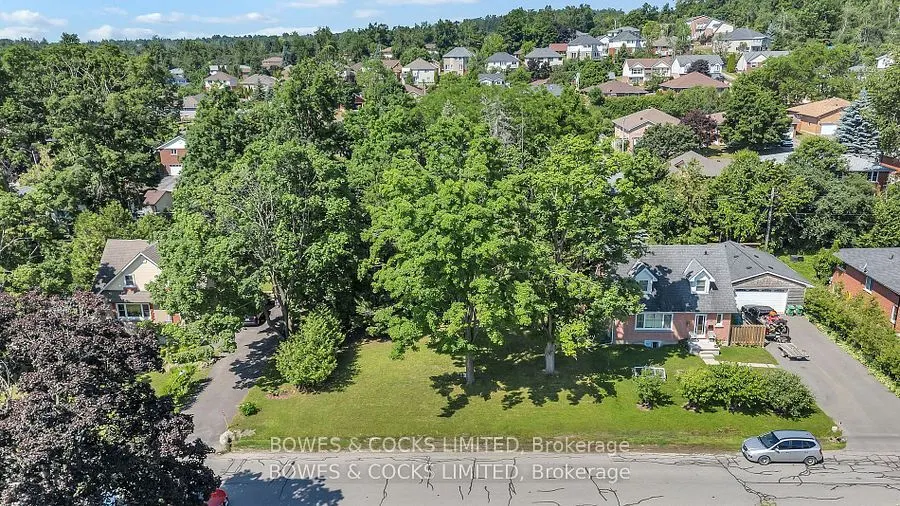 125 Greenhill Drive