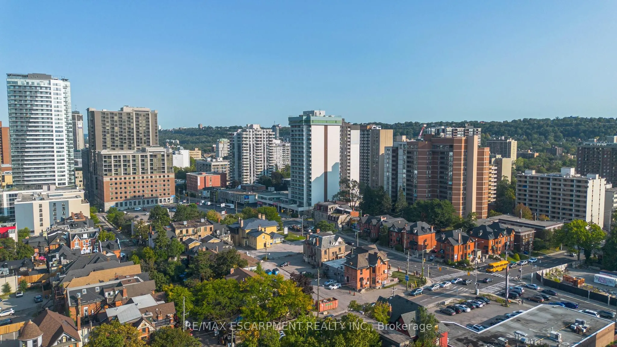 15 Queen Street S, #1210