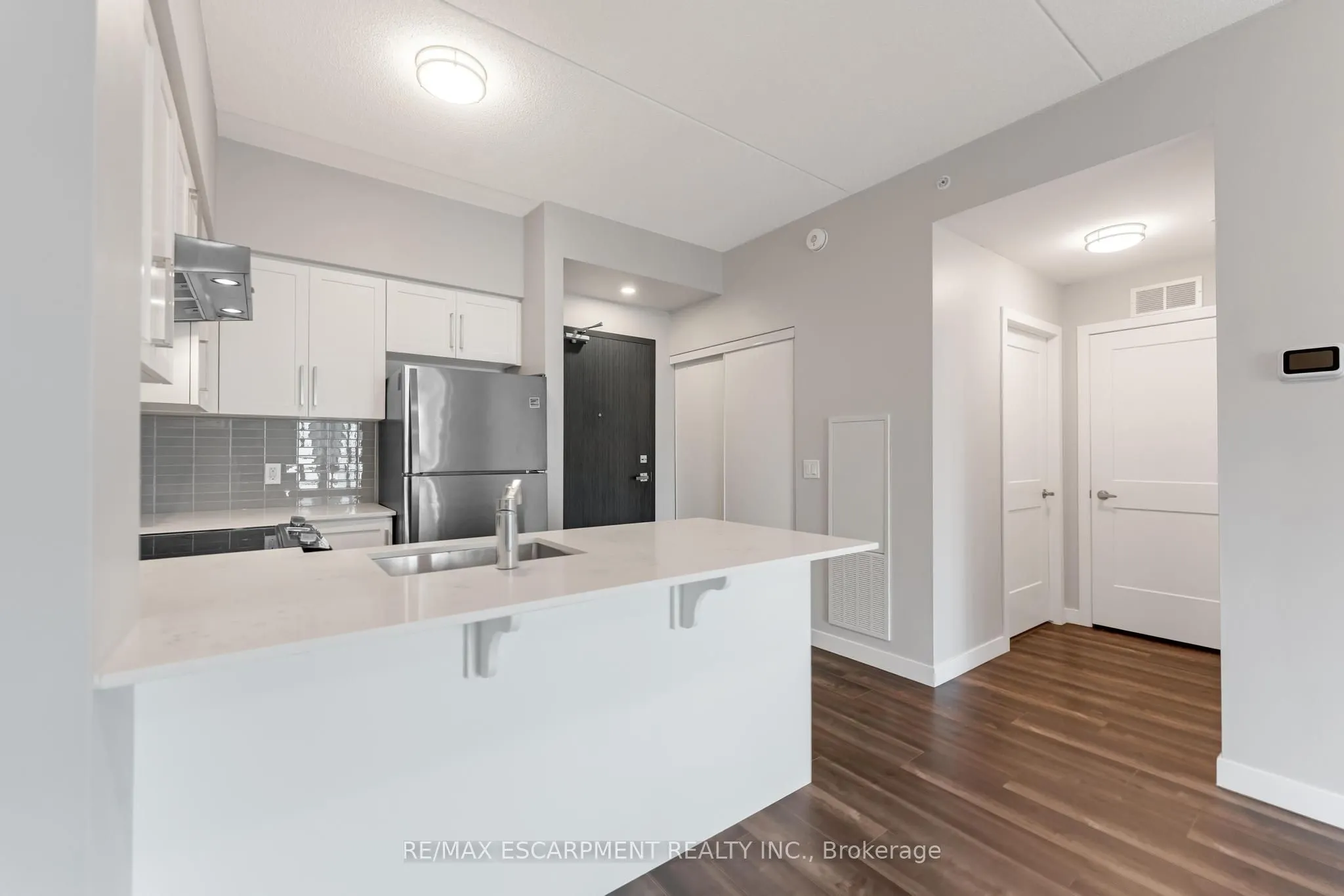 15 Queen Street S, #1210