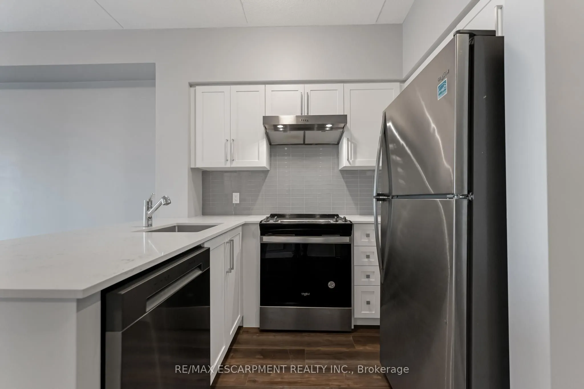 15 Queen Street S, #1210