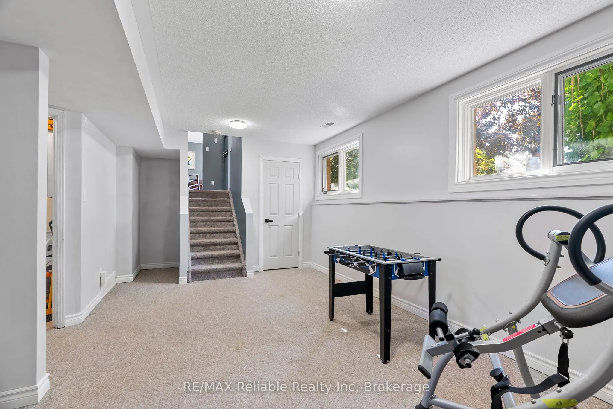 36 Lee Crescent