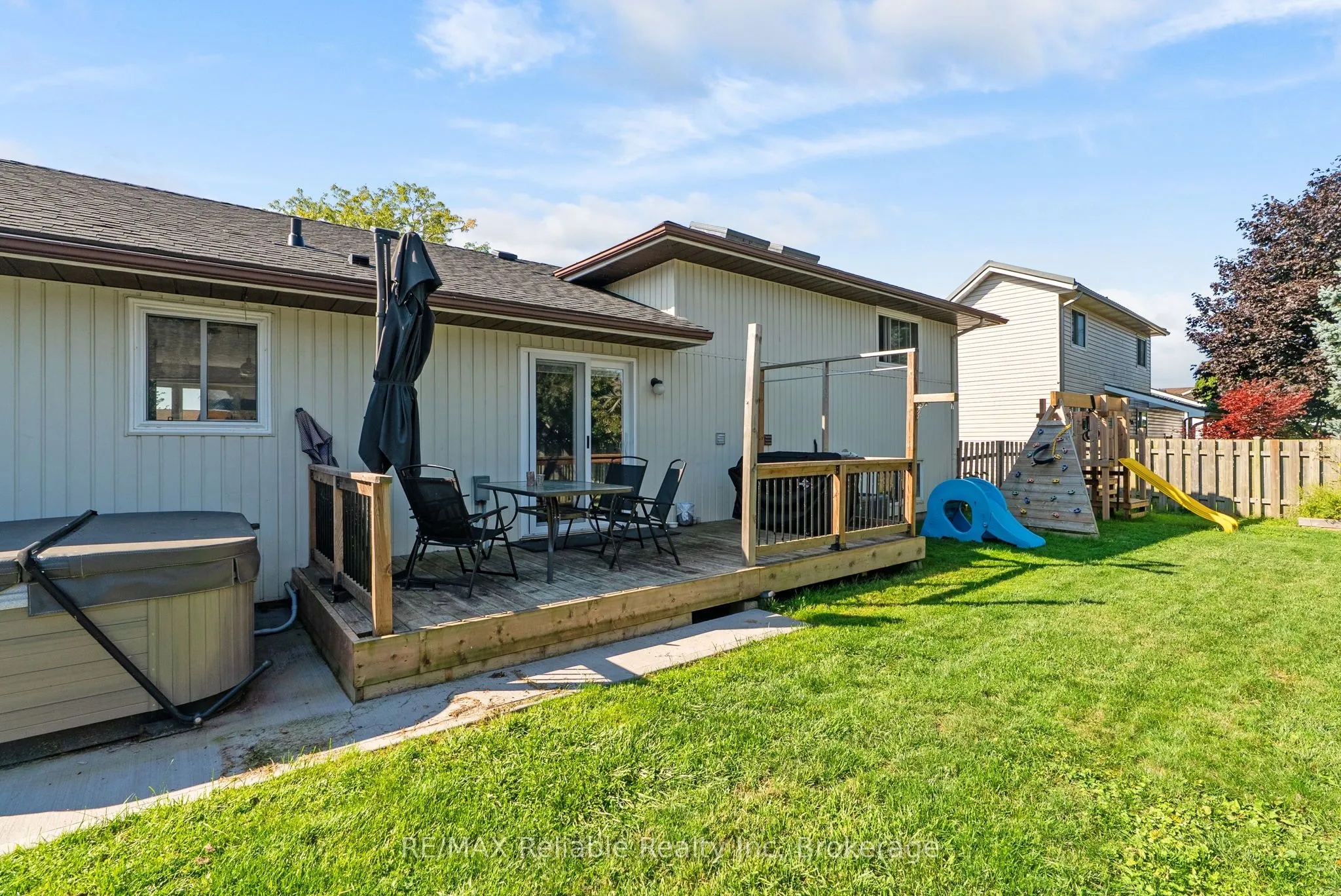 36 Lee Crescent