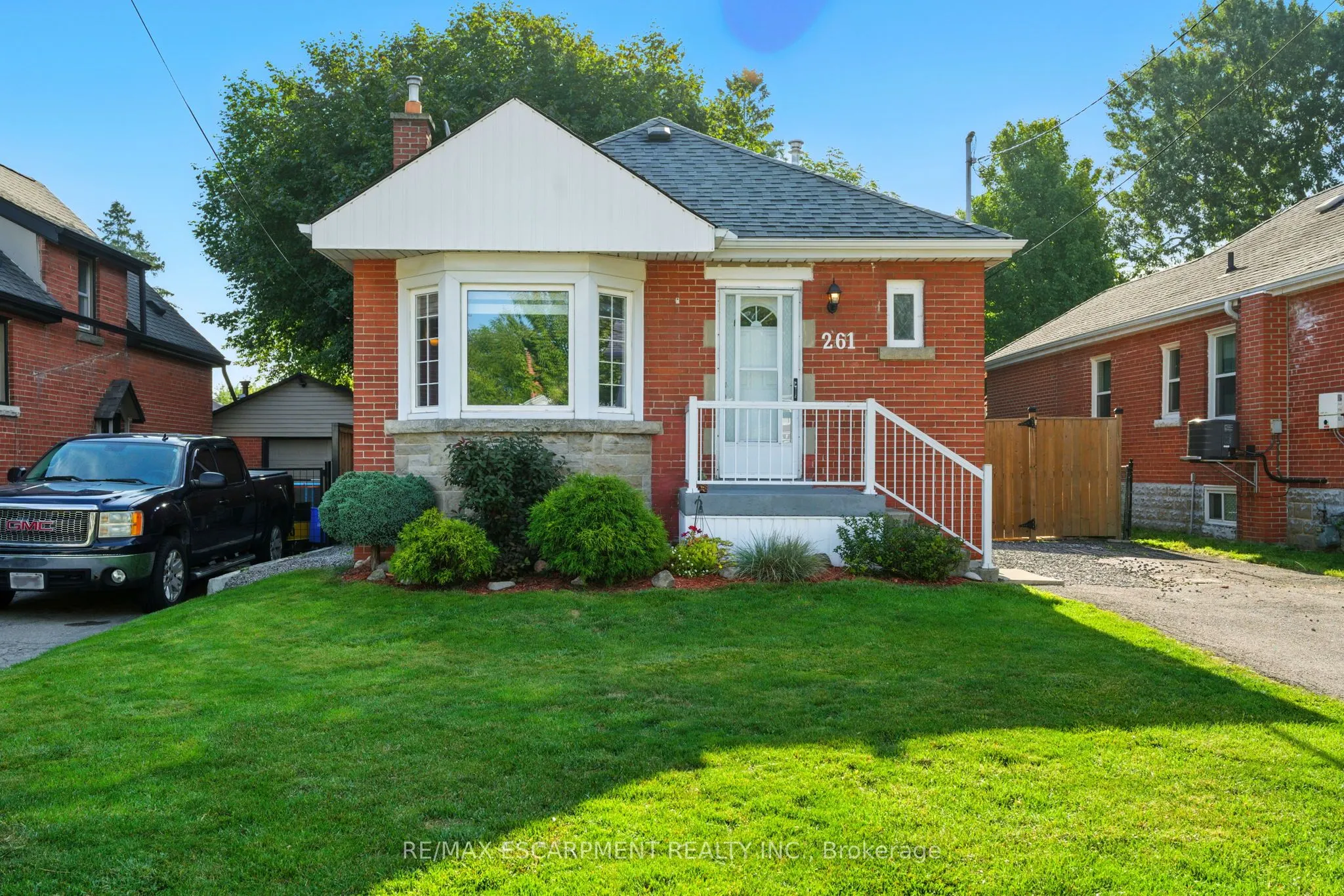 261 East 14th Street