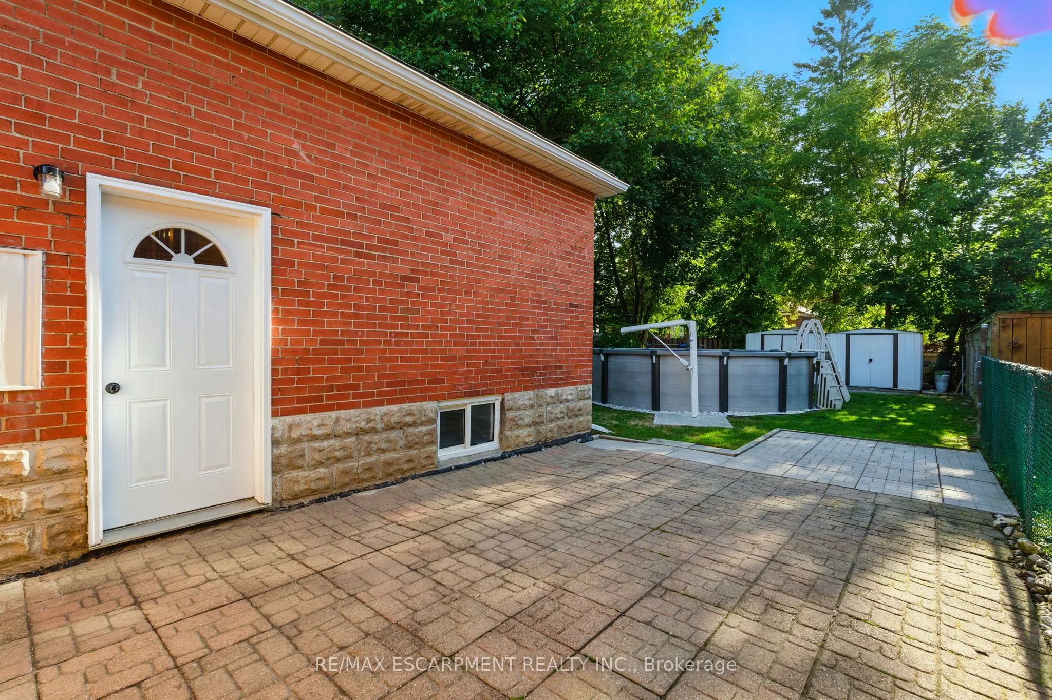 261 East 14th Street
