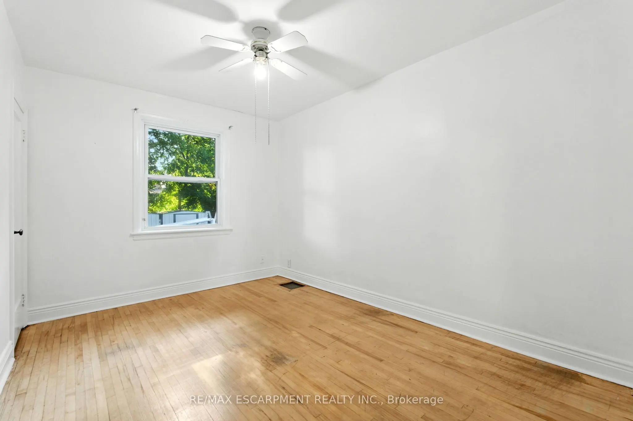 261 East 14th Street