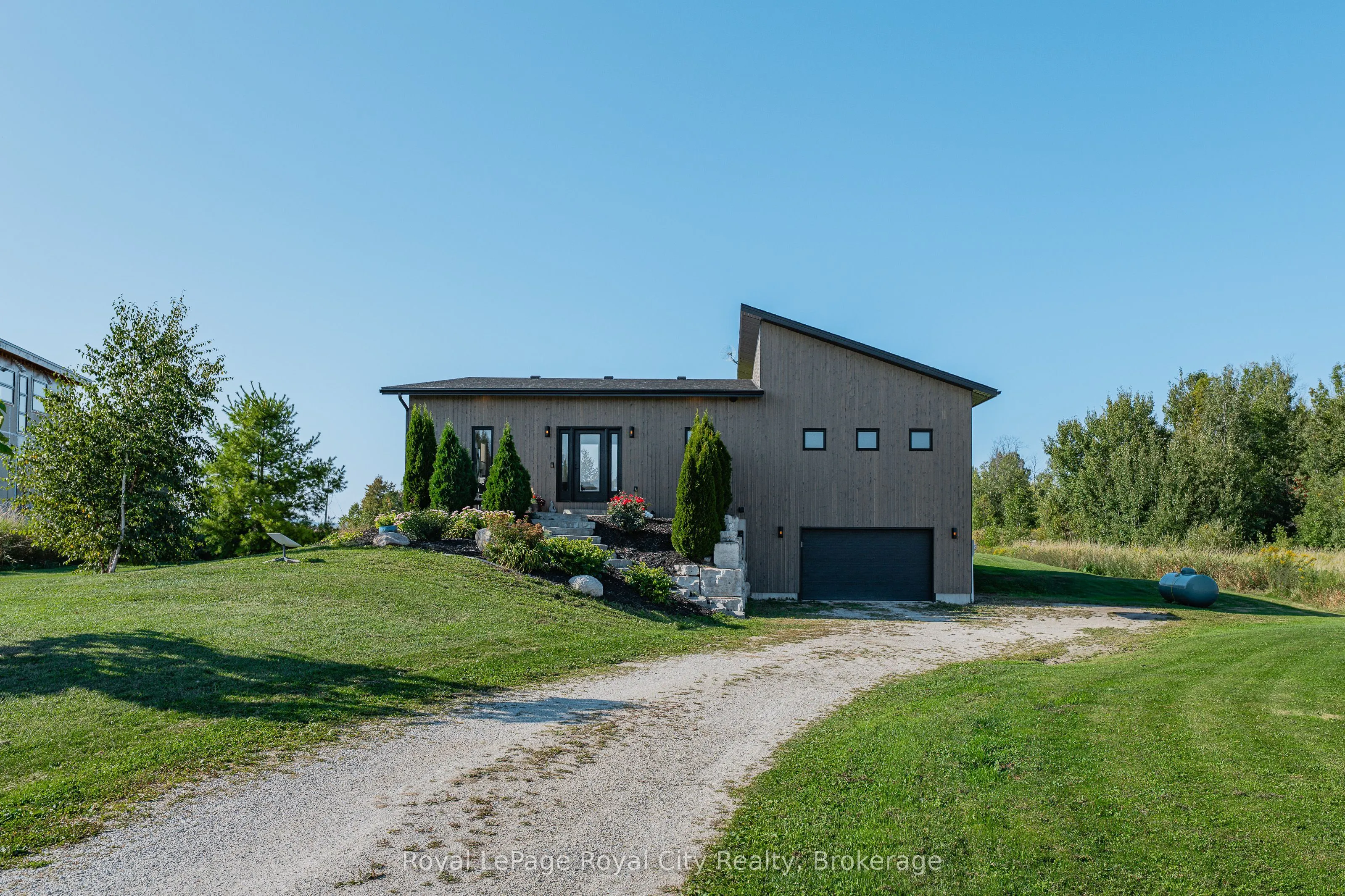 103 Ugovsek Crescent