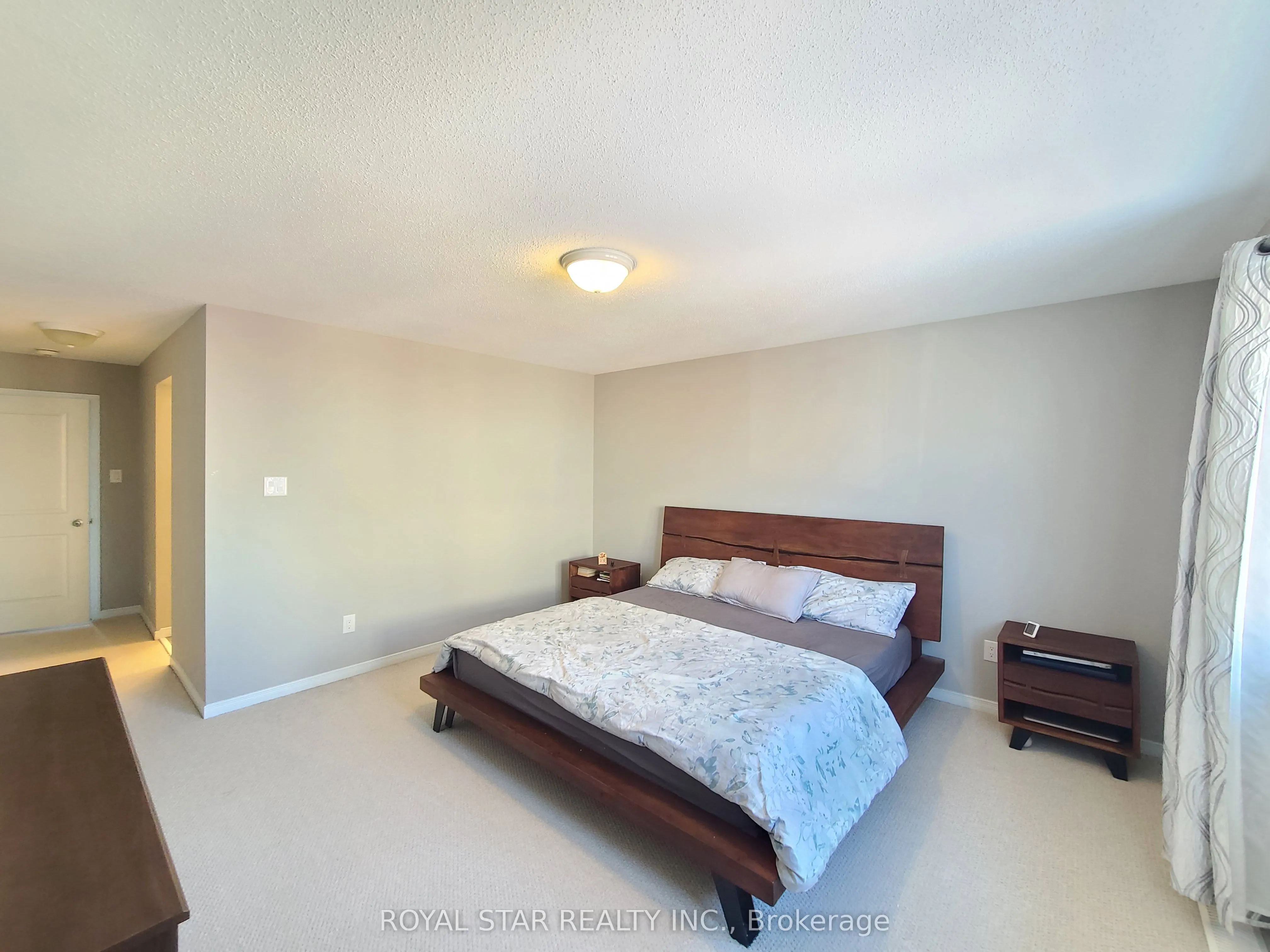 651 GABRIOLA Way