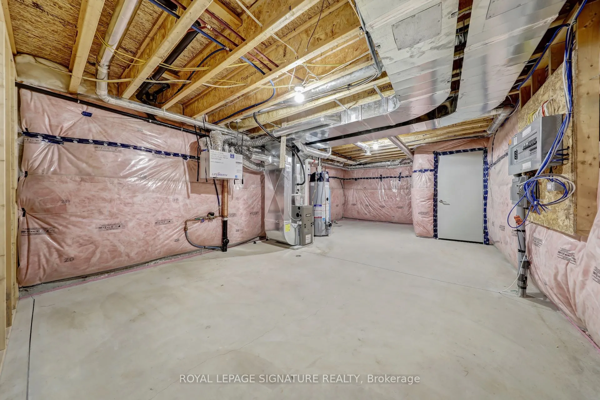 8974 Willoughby Drive, #2