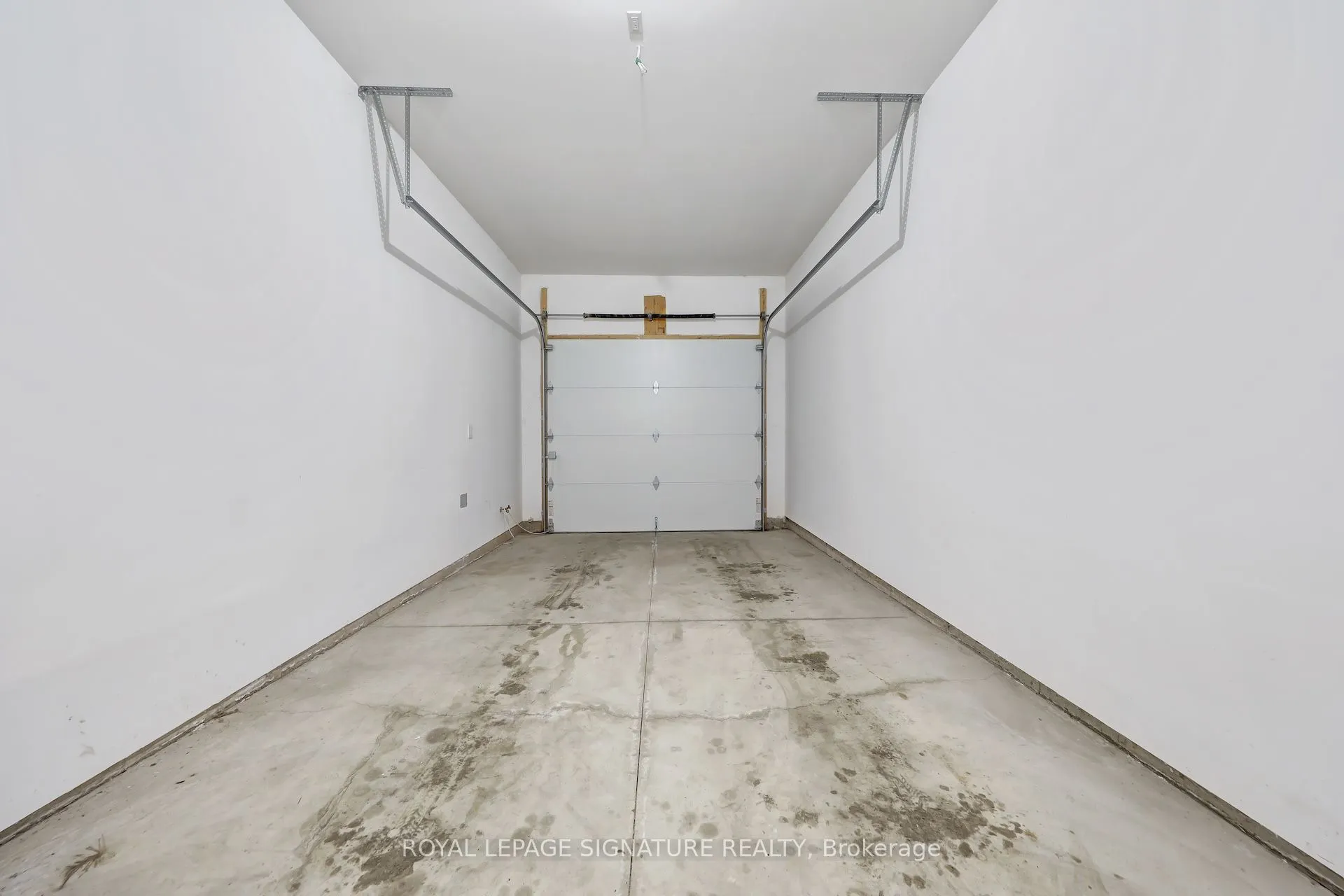 8974 Willoughby Drive, #2