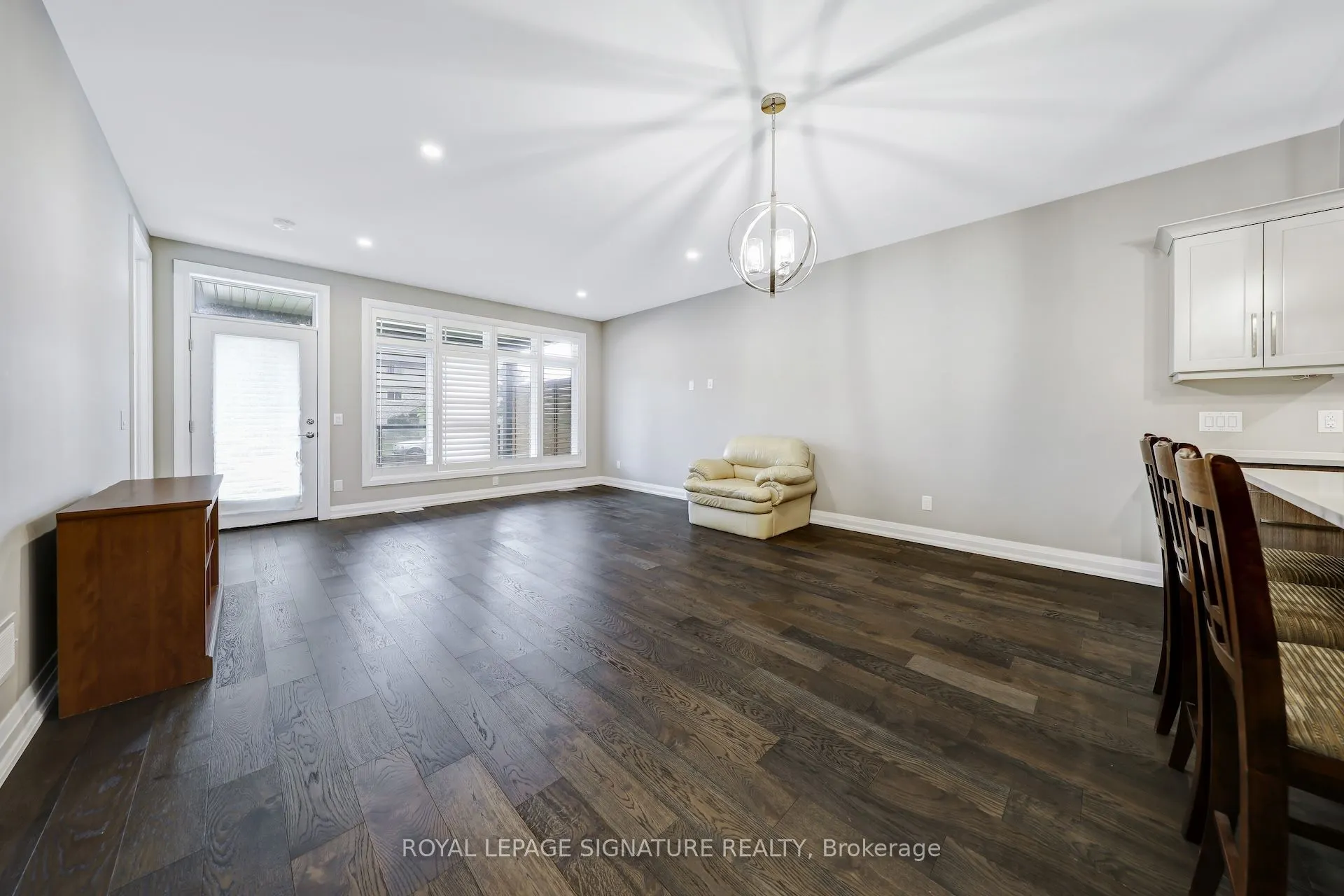 8974 Willoughby Drive, #2