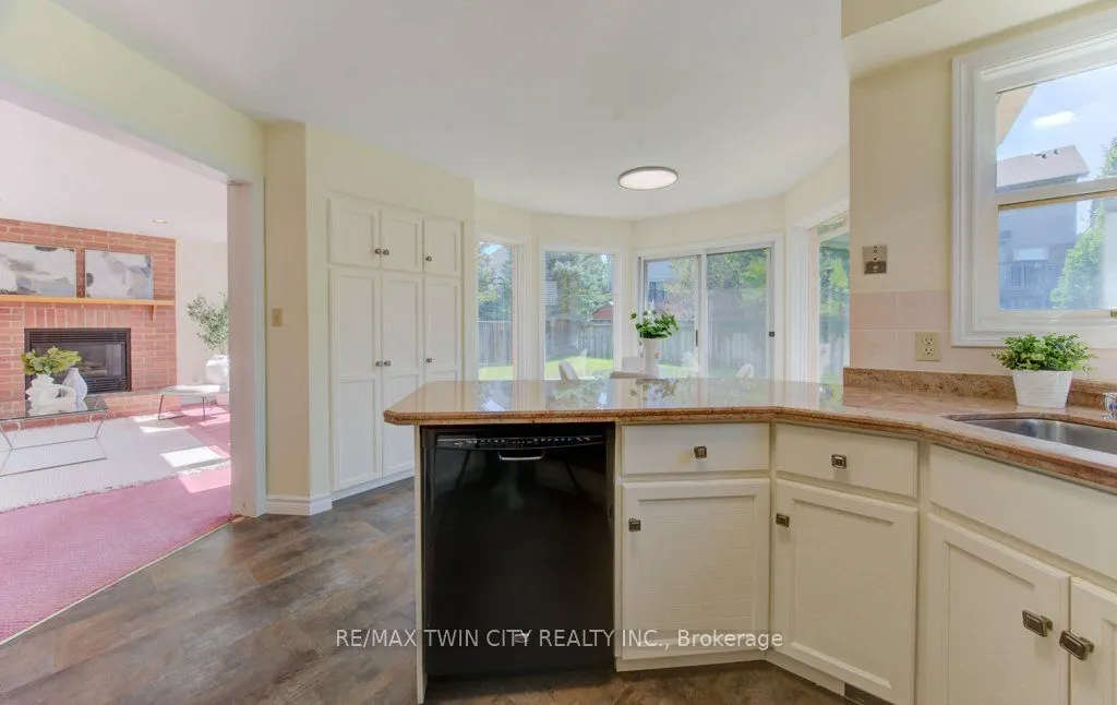 53 Lynnvalley Crescent