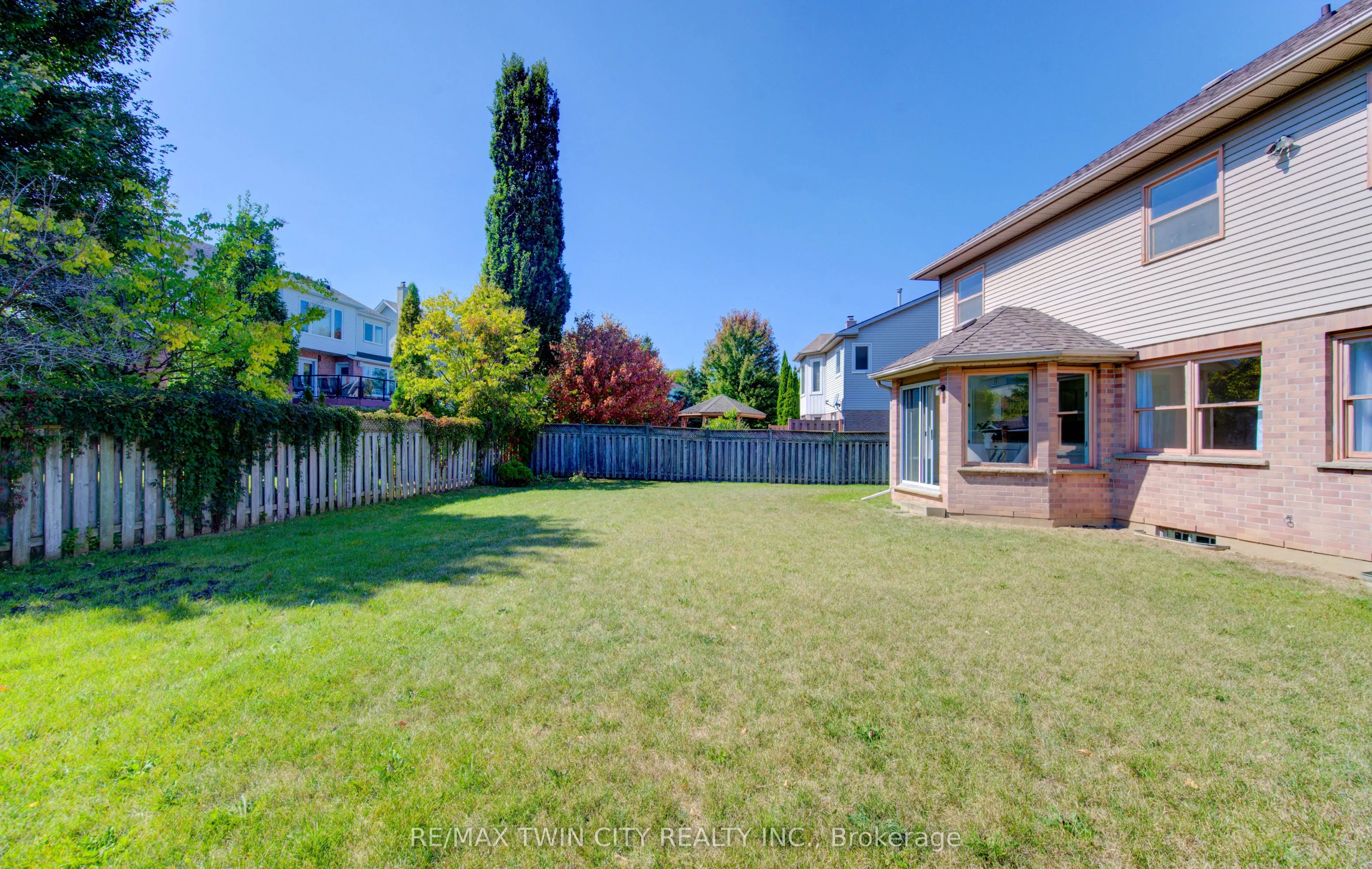 53 Lynnvalley Crescent