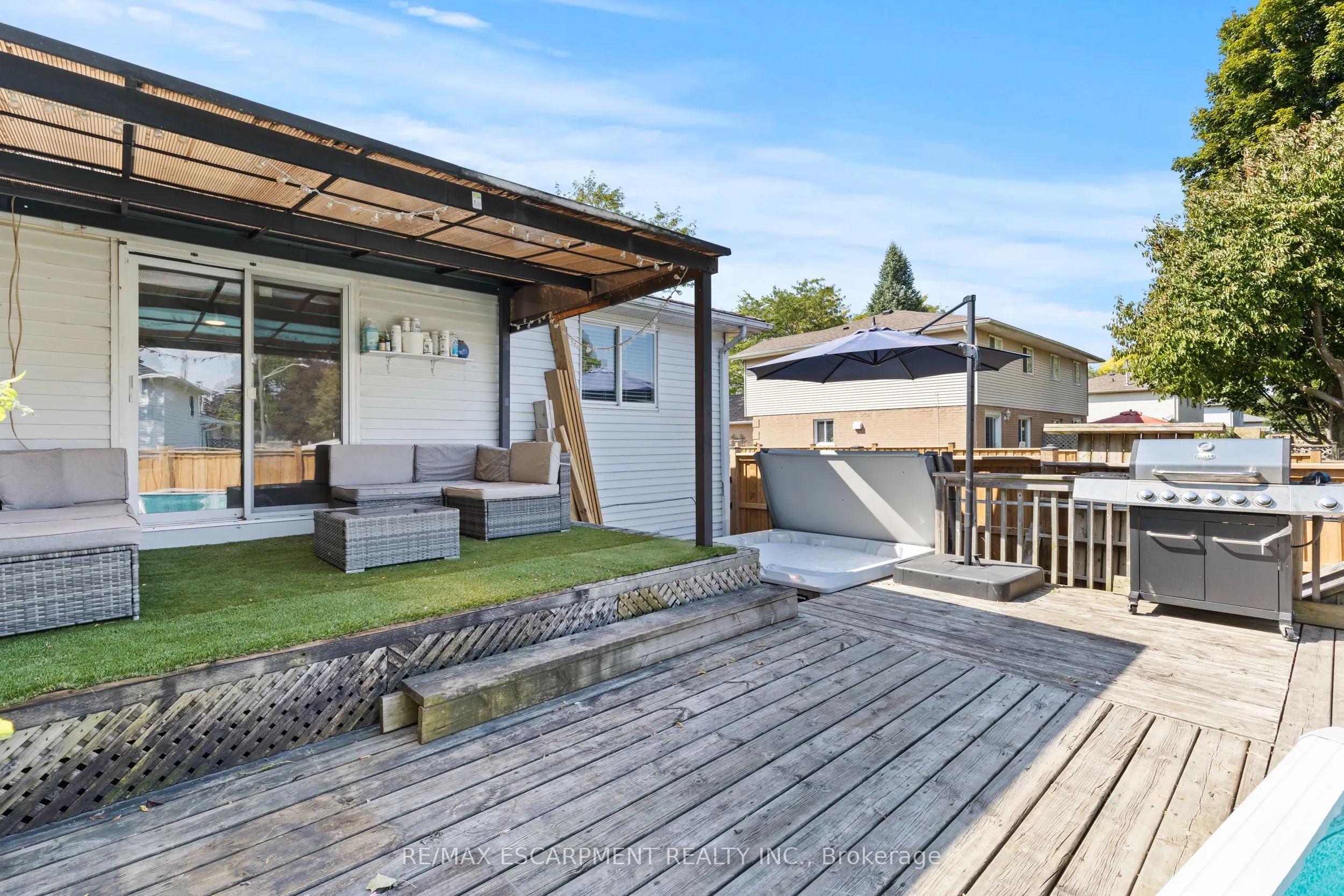 15 Oak Avenue, #A