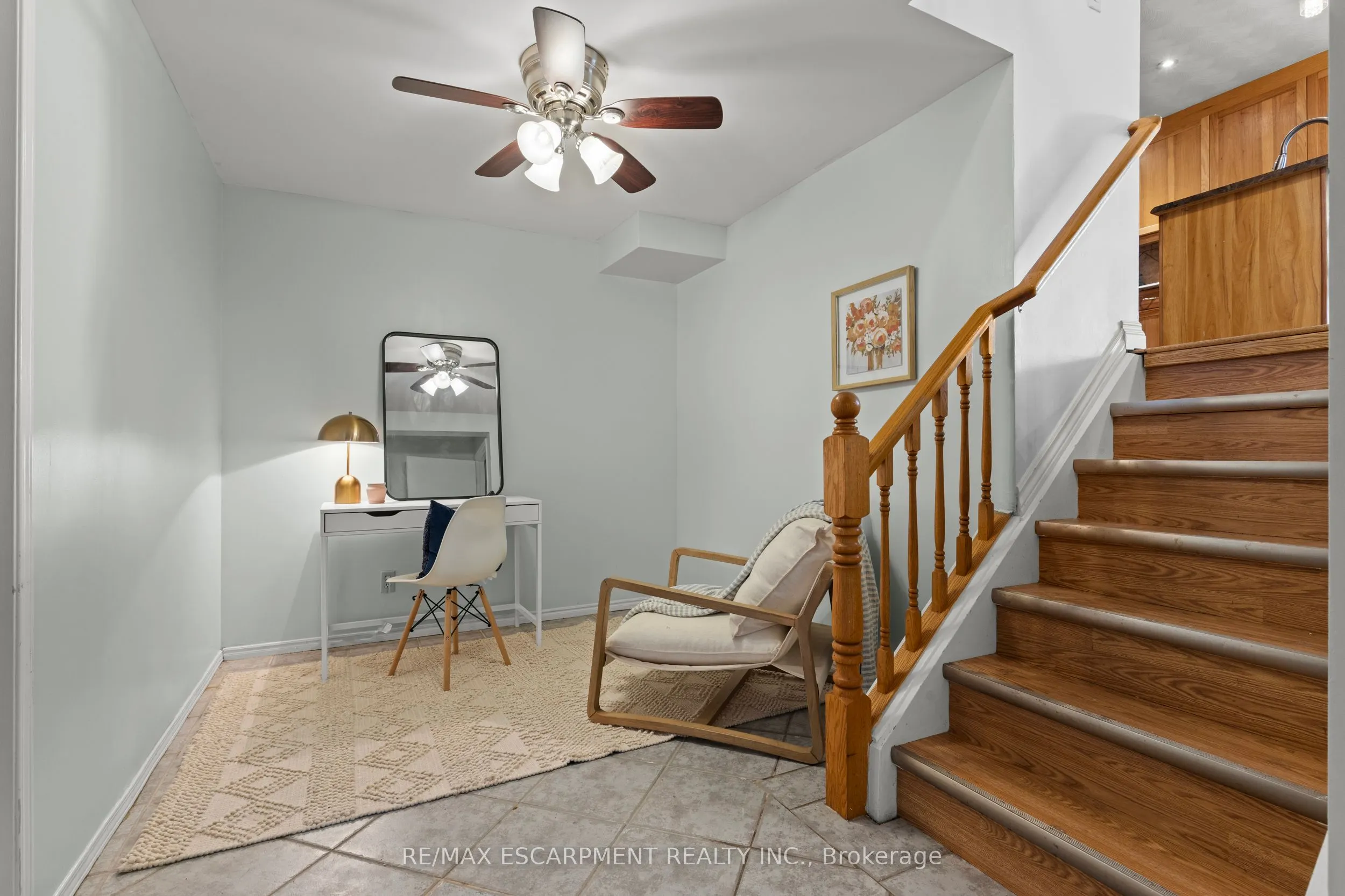15 Oak Avenue, #A