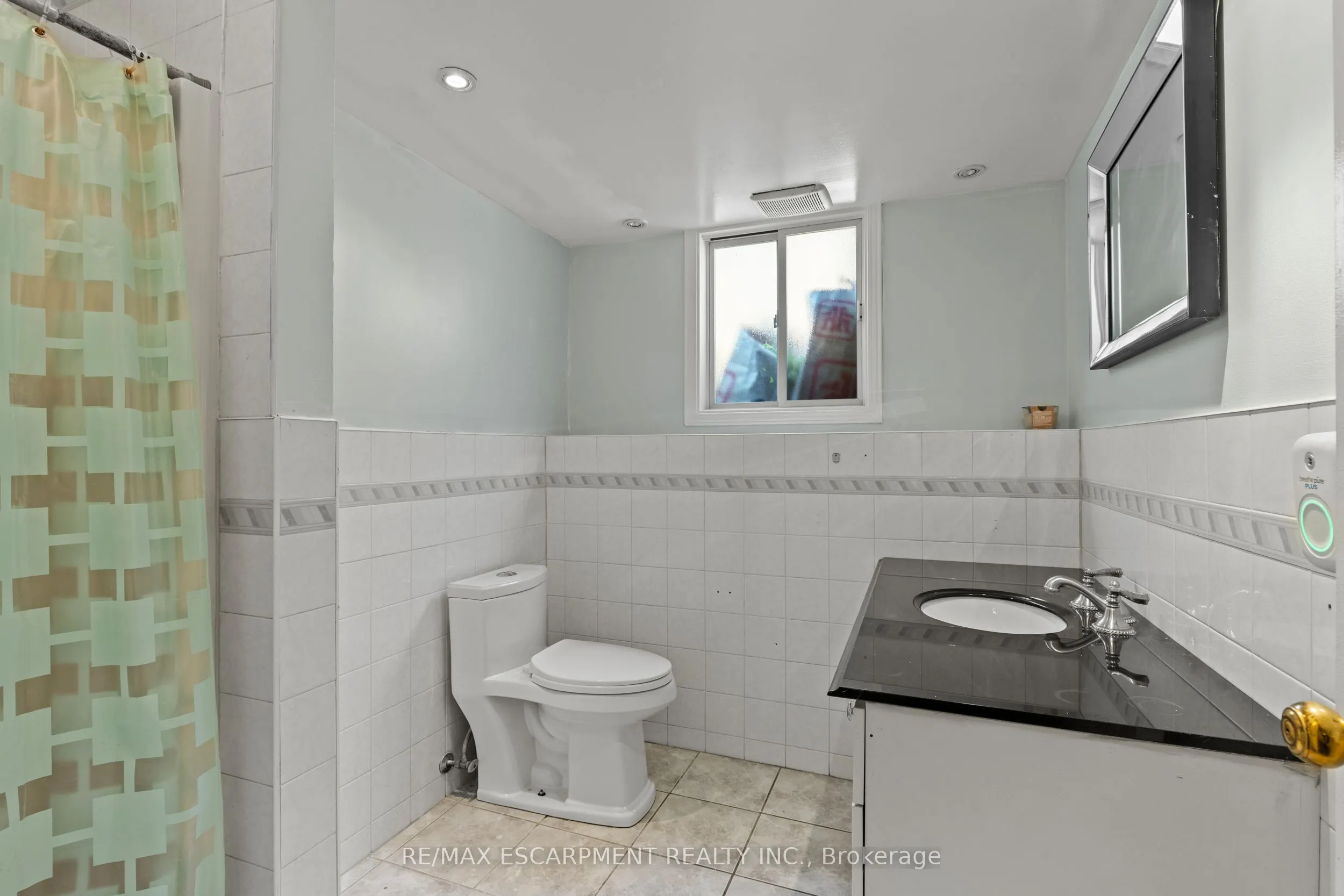 15 Oak Avenue, #A