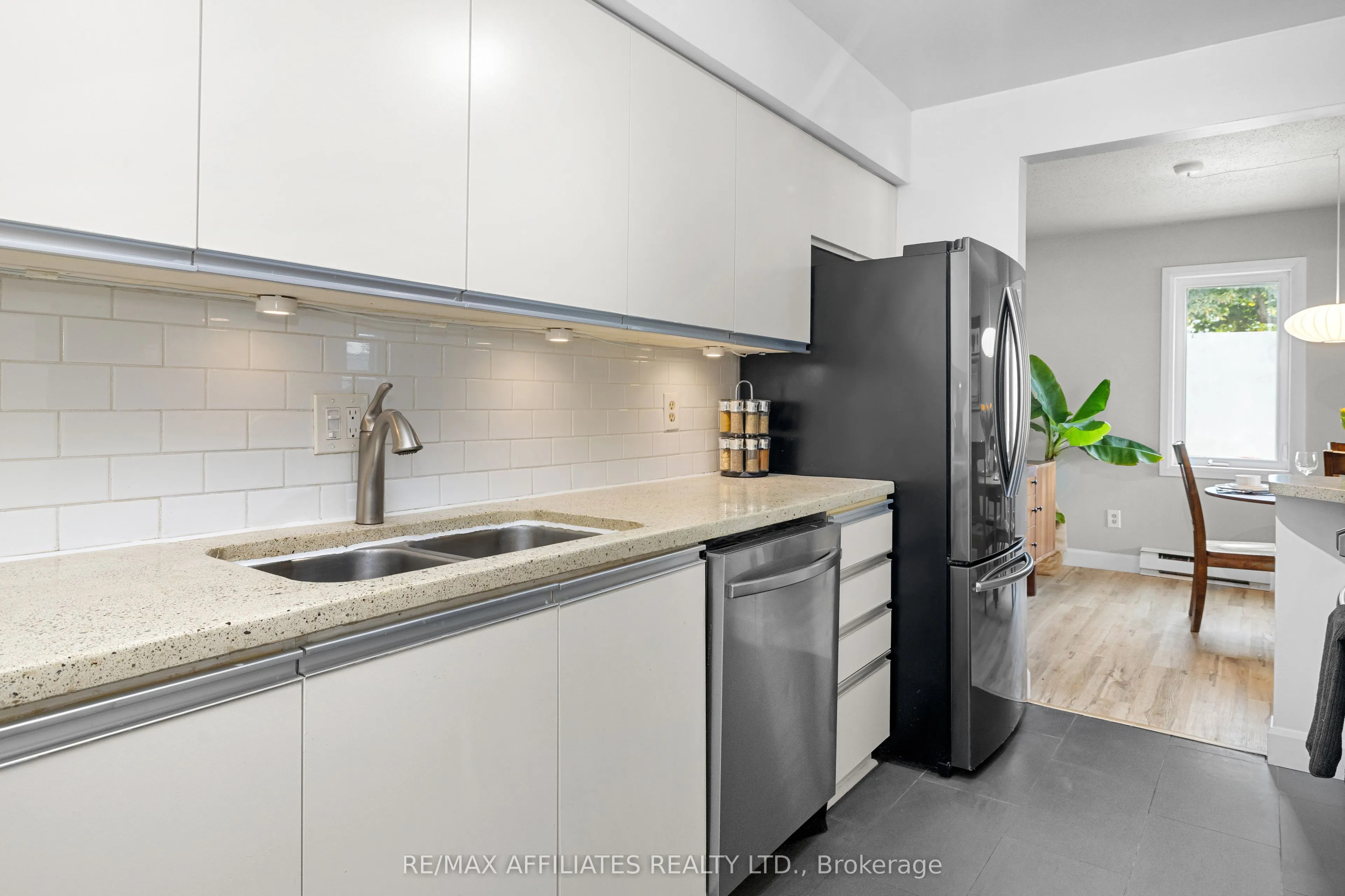 85 Findlay Avenue, #L1