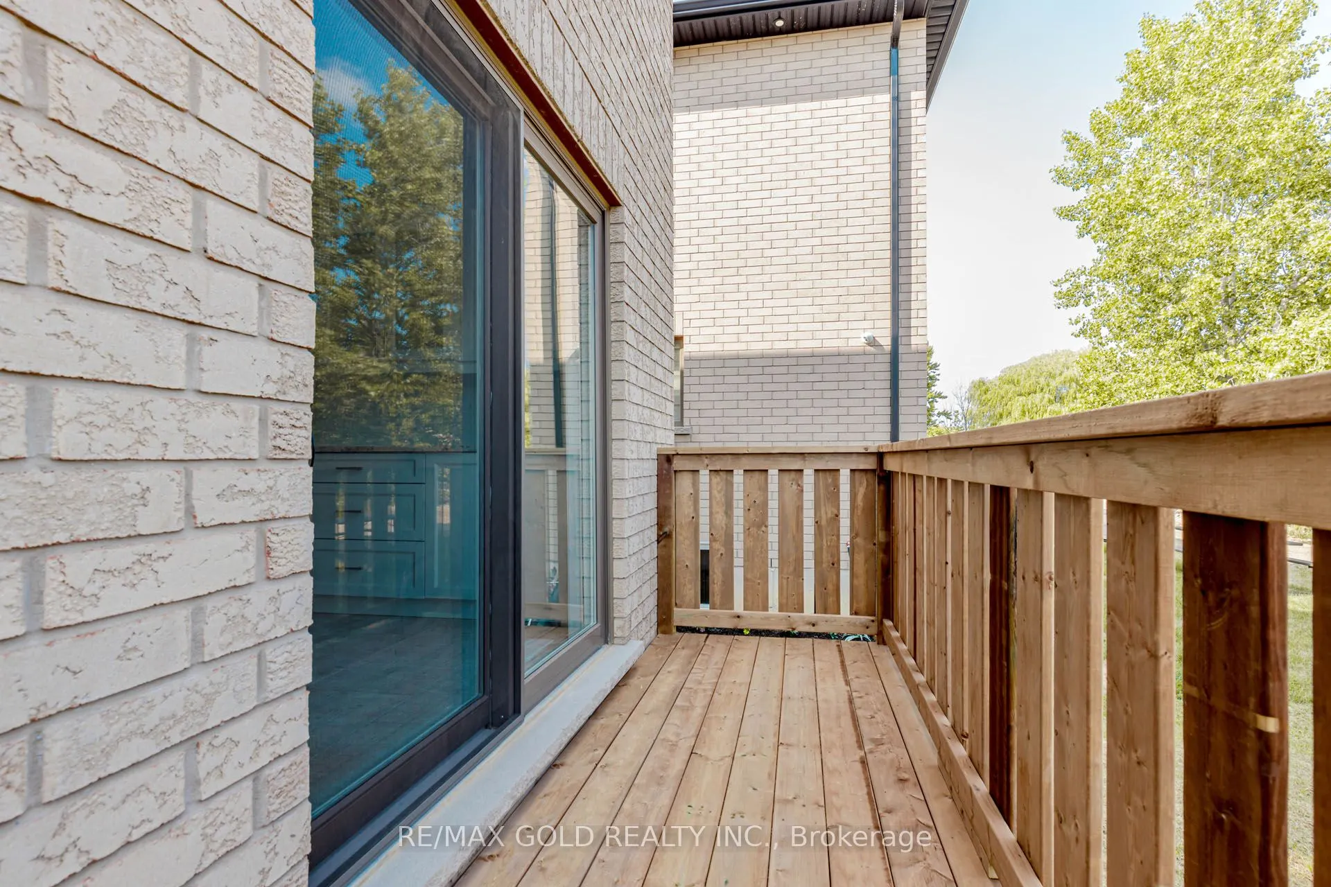 61 Eleanor Avenue