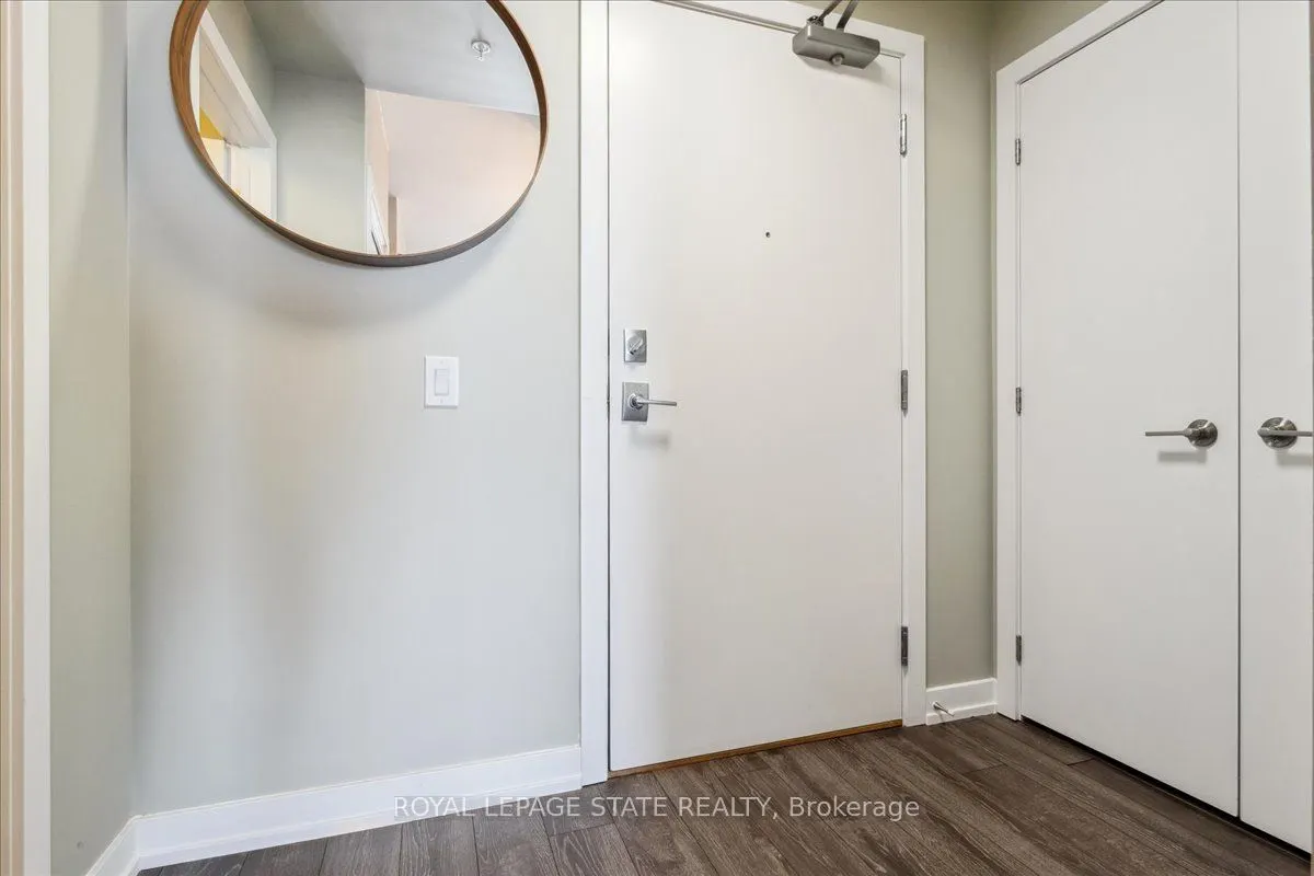 10 Esplanade Lane, #511