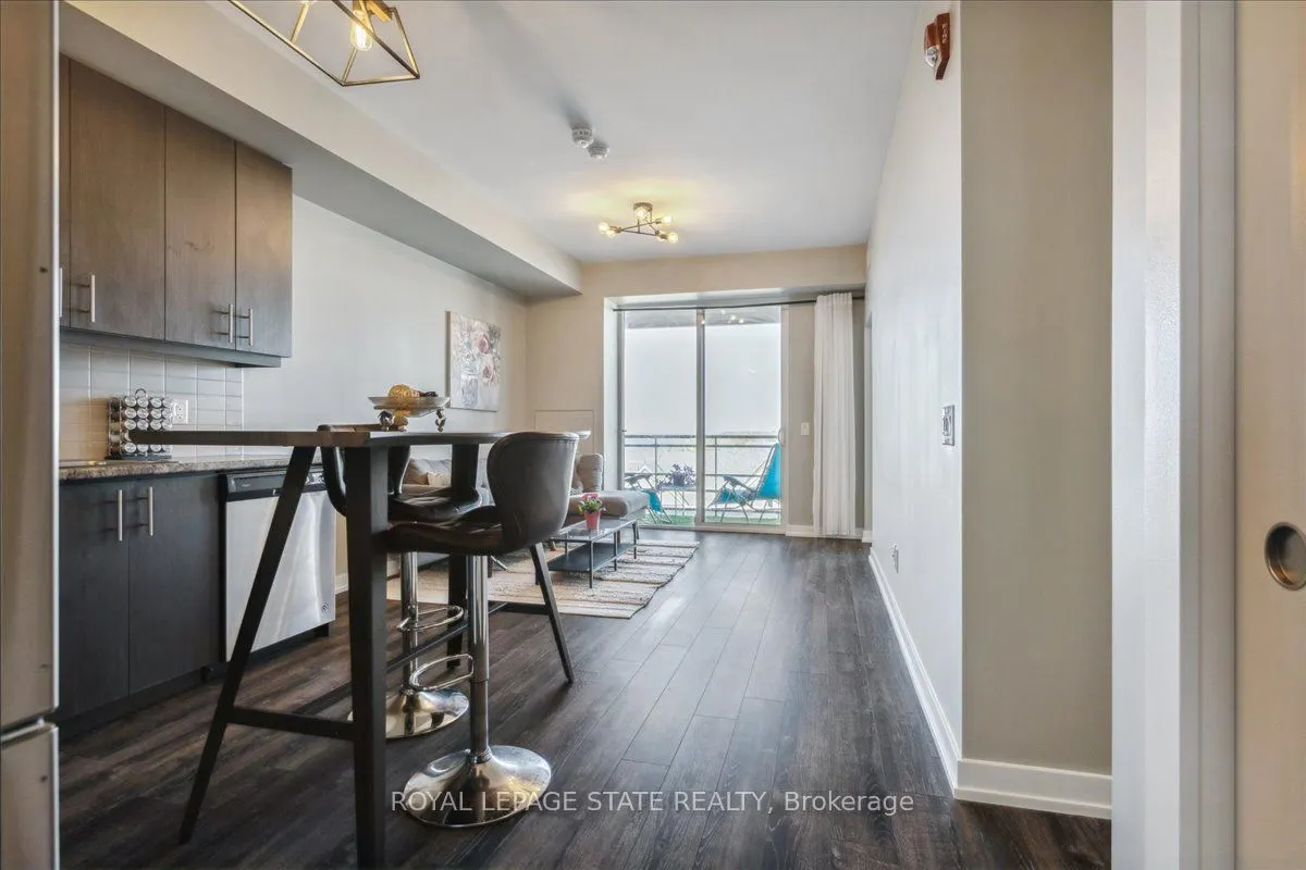 10 Esplanade Lane, #511