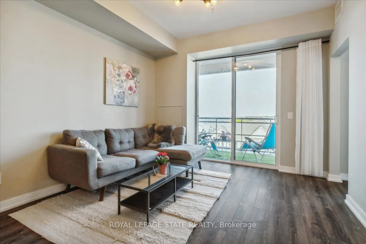 10 Esplanade Lane, #511
