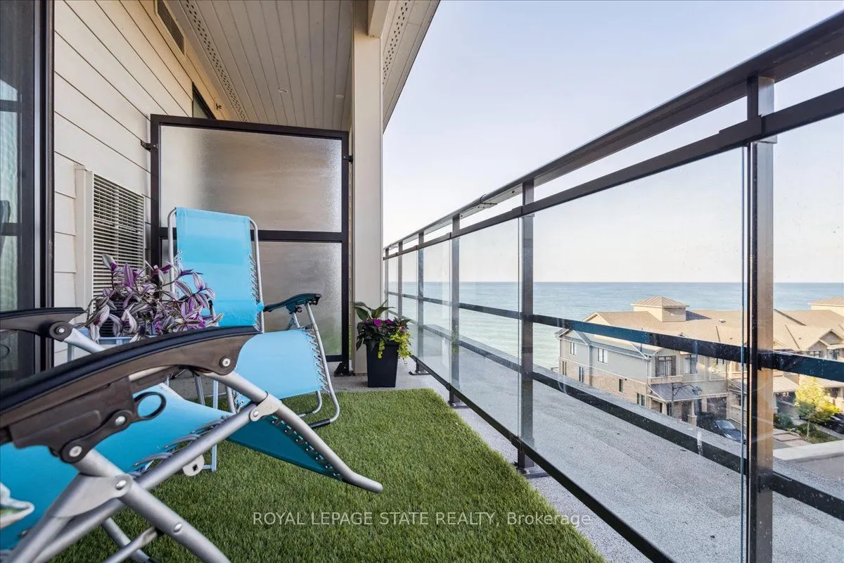 10 Esplanade Lane, #511