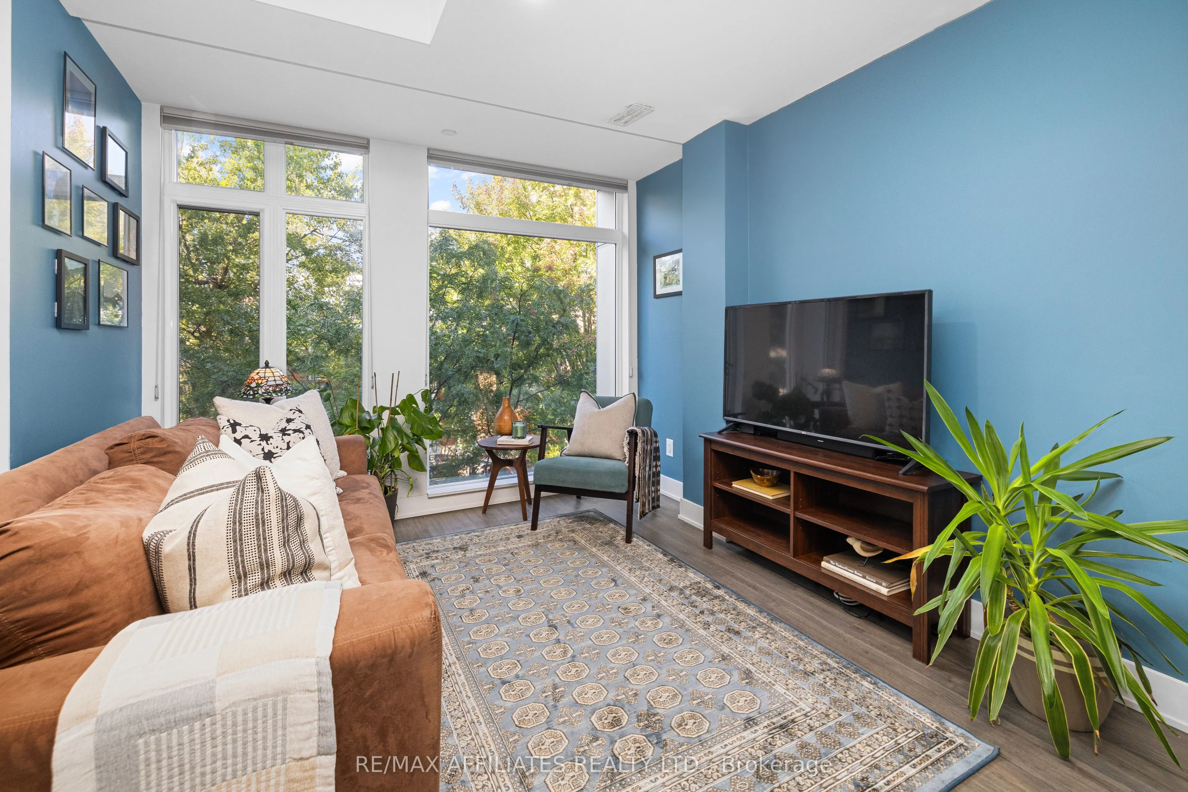 104 Holmwood Avenue, #4