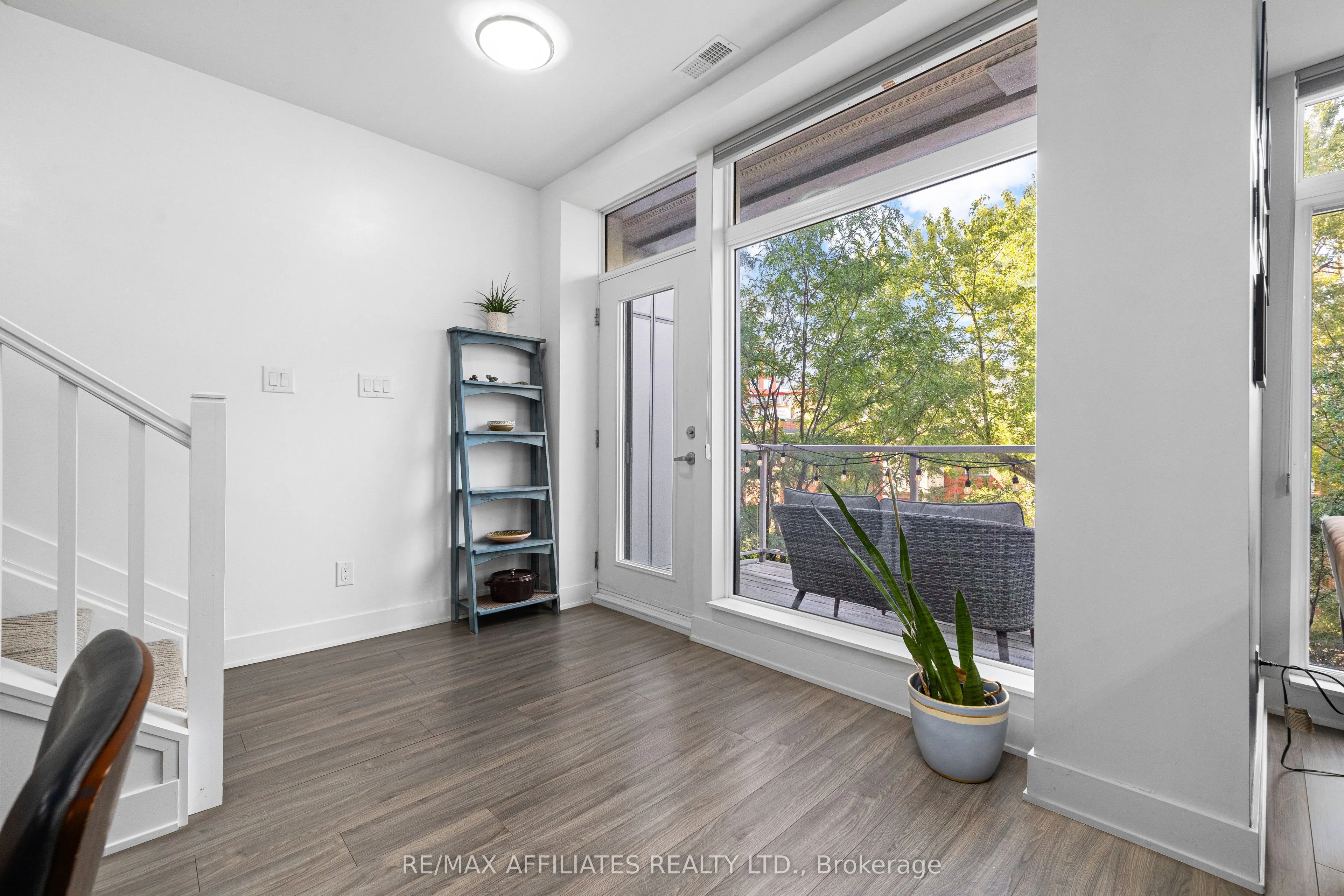 104 Holmwood Avenue, #4
