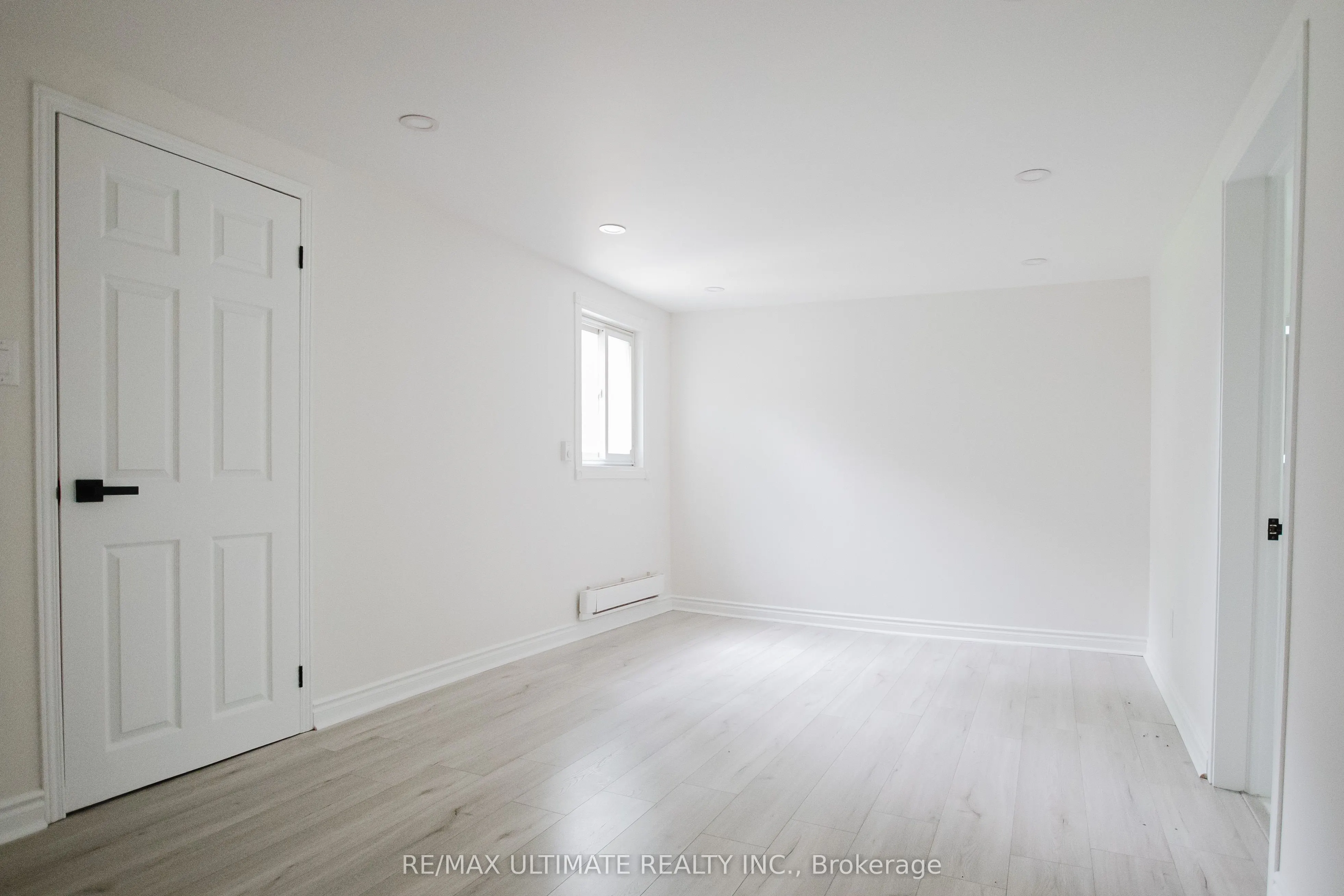 372 Helen Street
