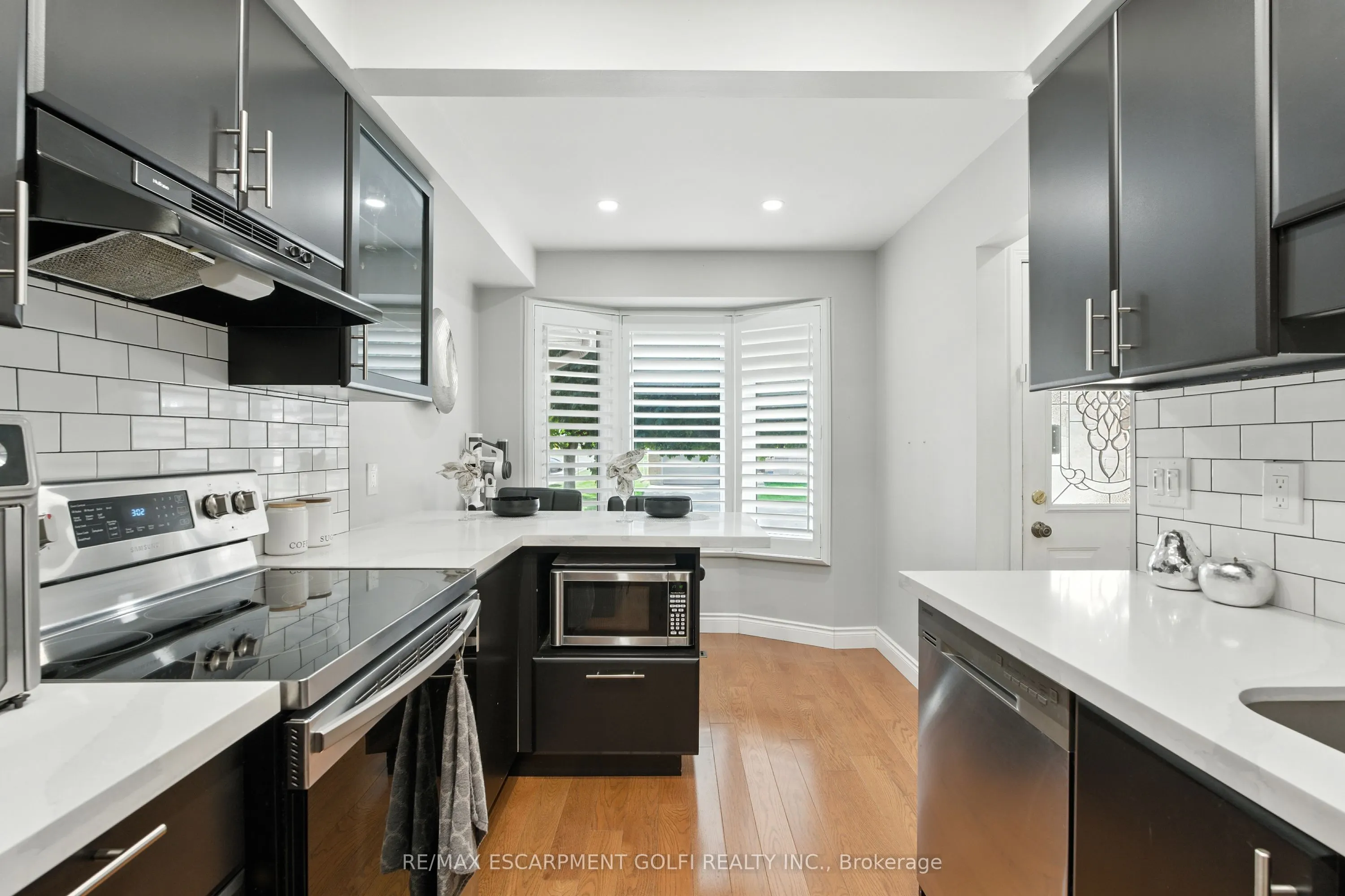800 Upper Paradise Road, #40