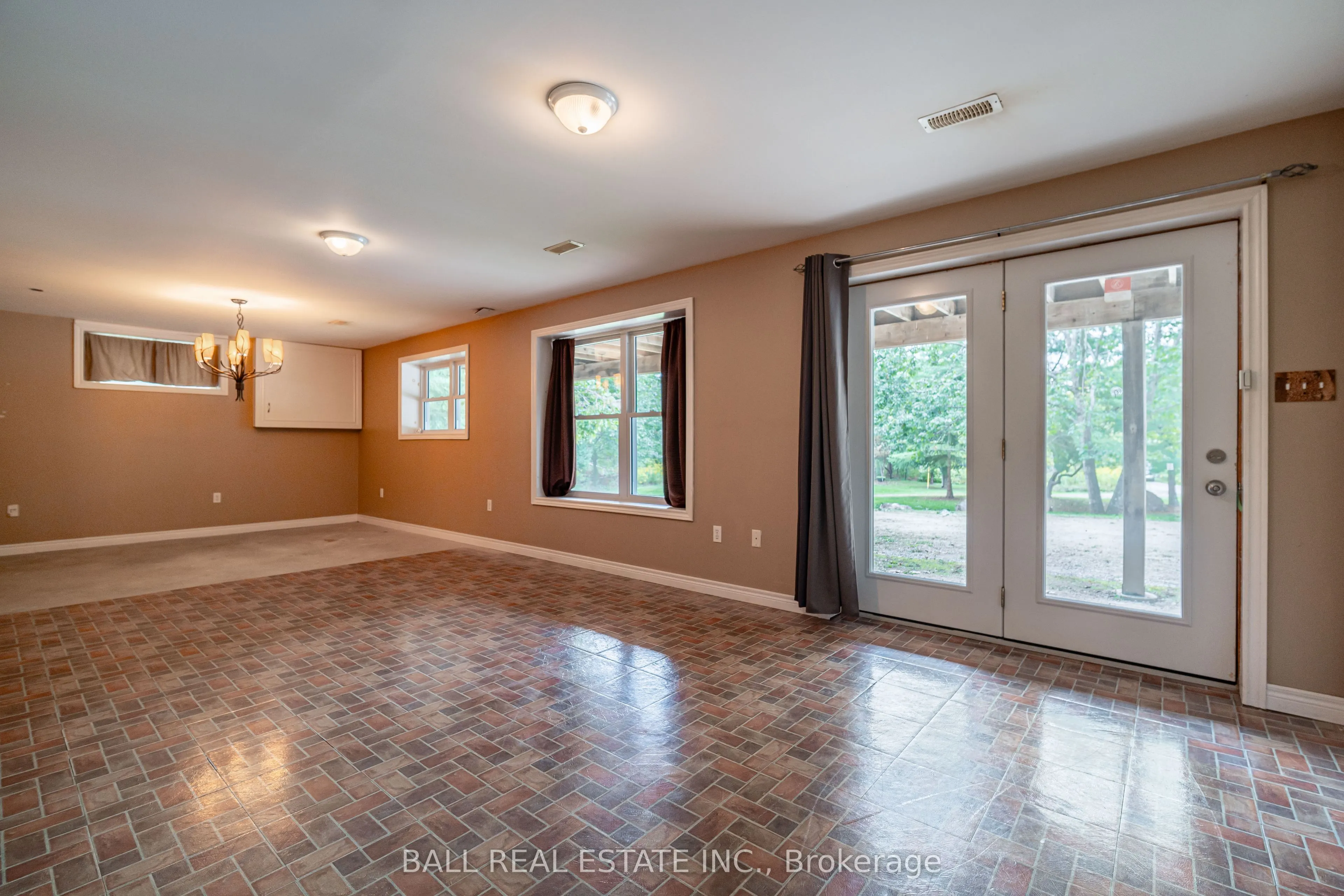 45 Spring Drive
