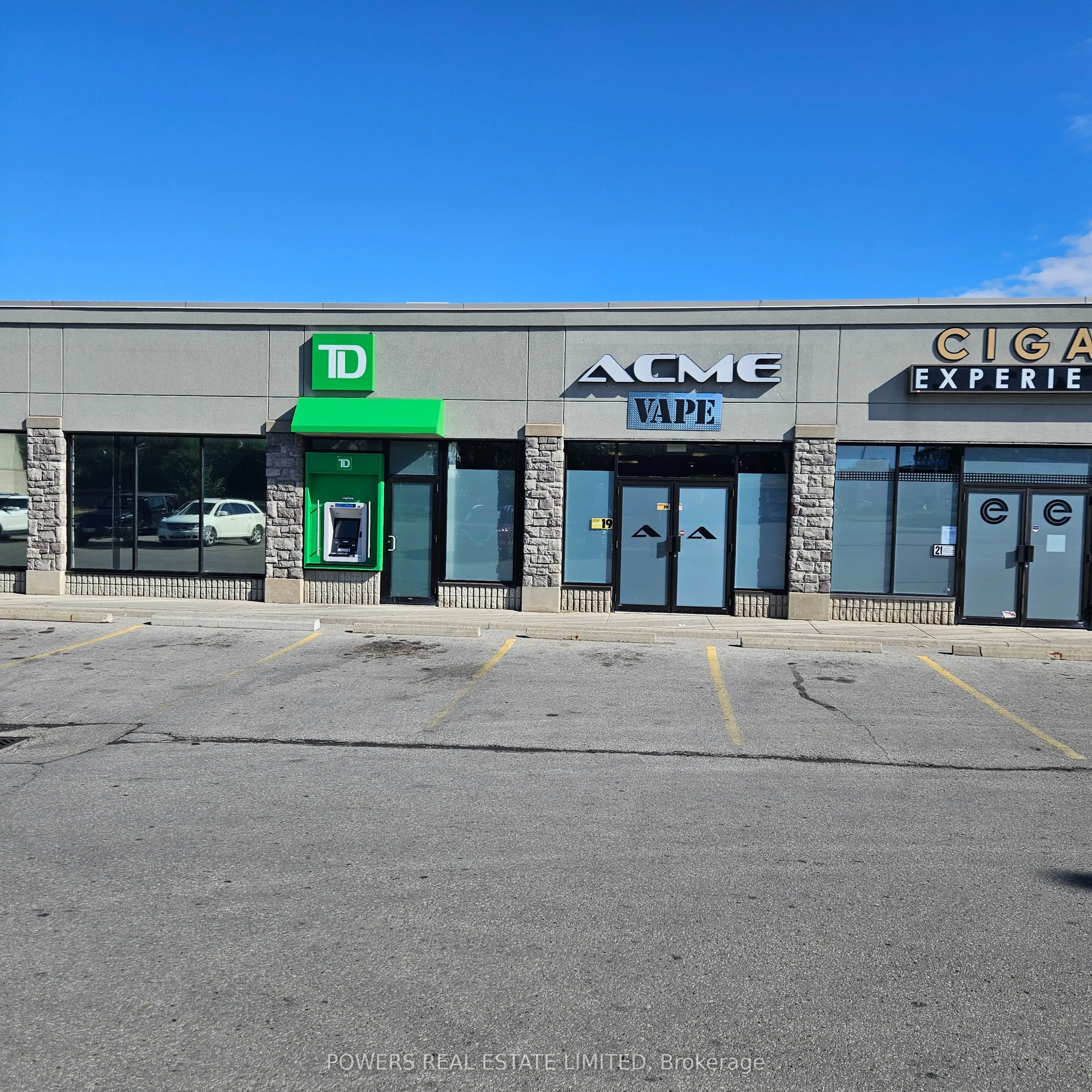 5175 Victoria Avenue, #201