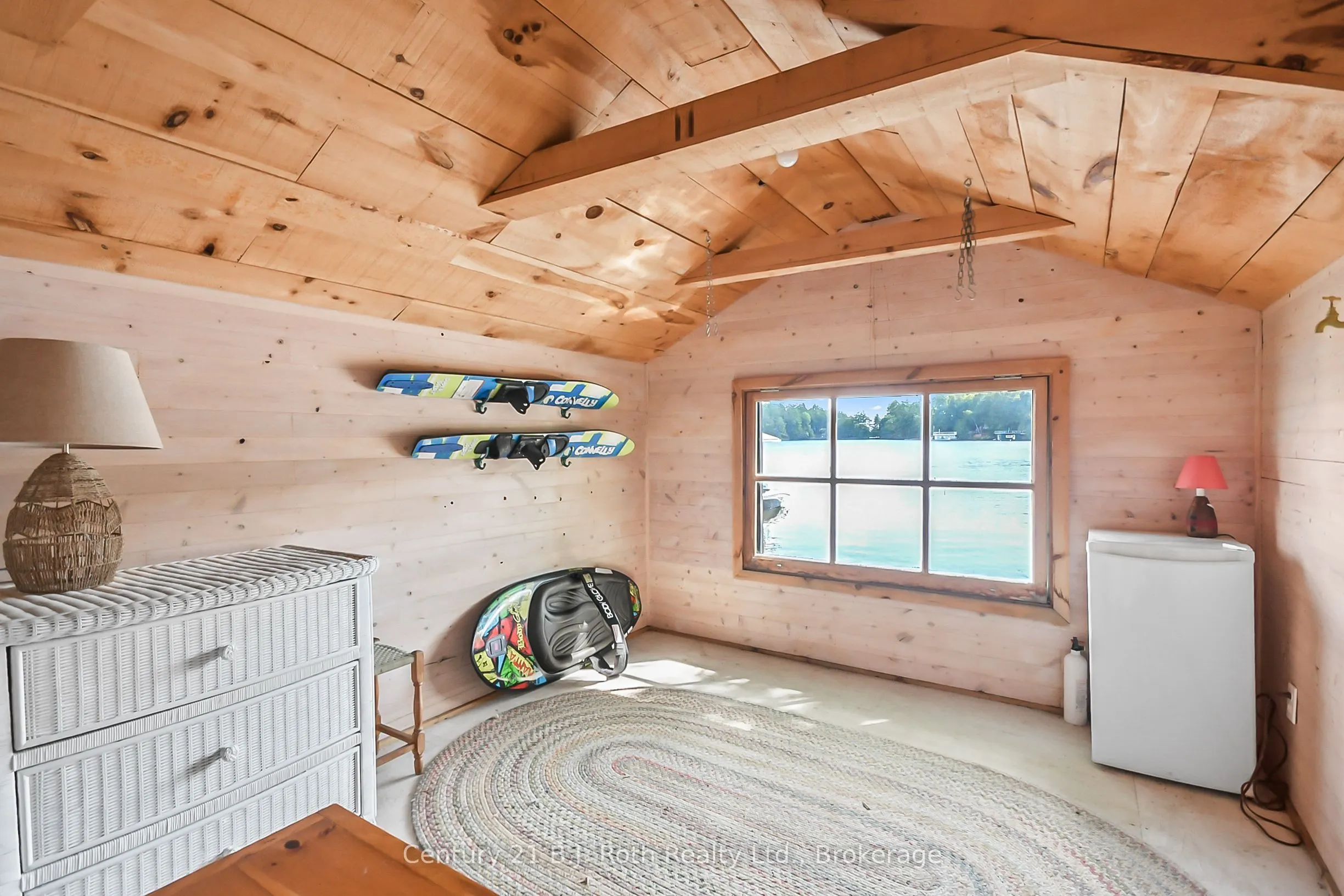 520 Browning Island