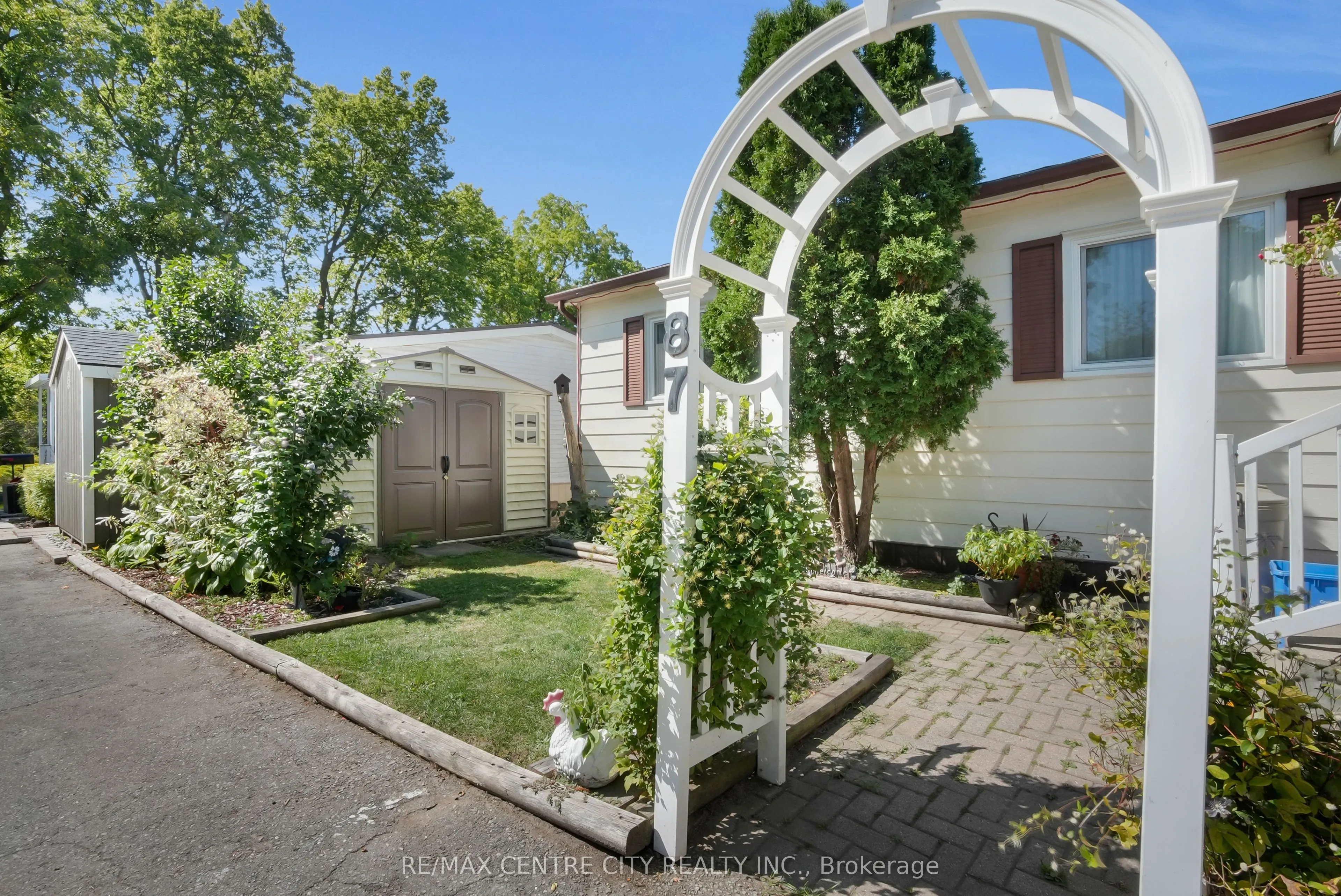 198 Springbank Drive, #87