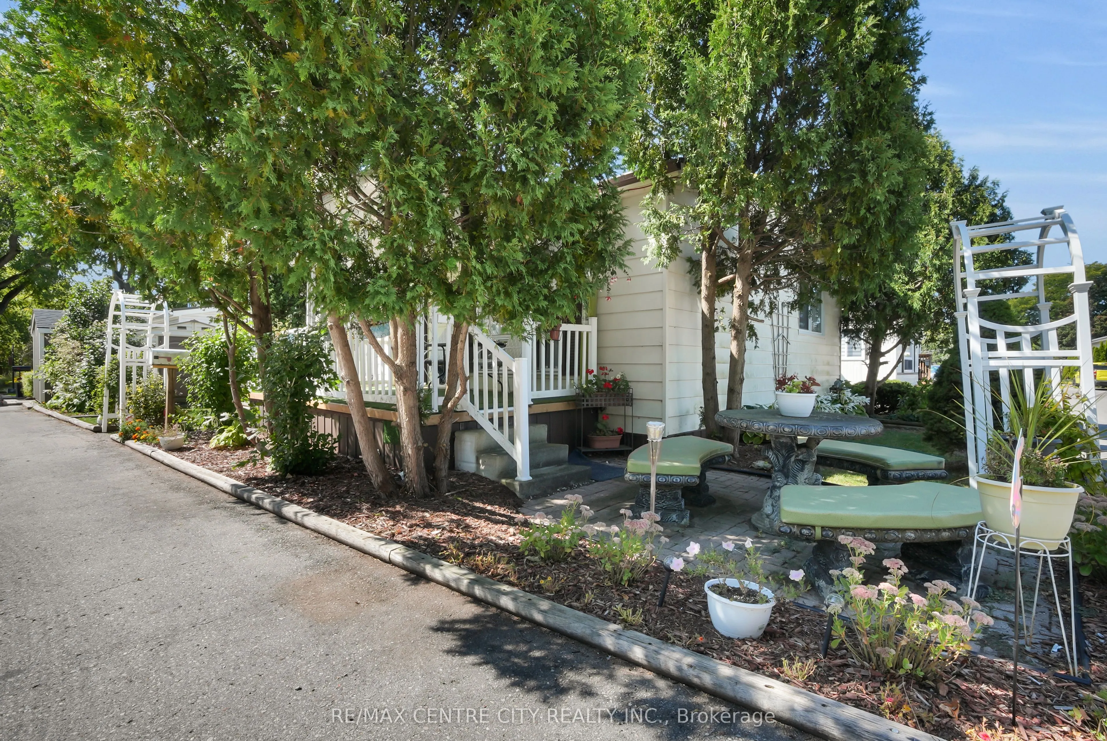 198 Springbank Drive, #87