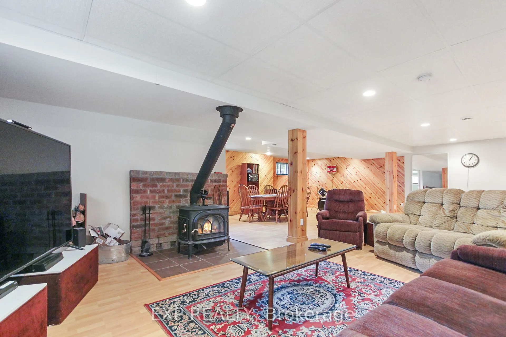 2186 Clyde Lake Road
