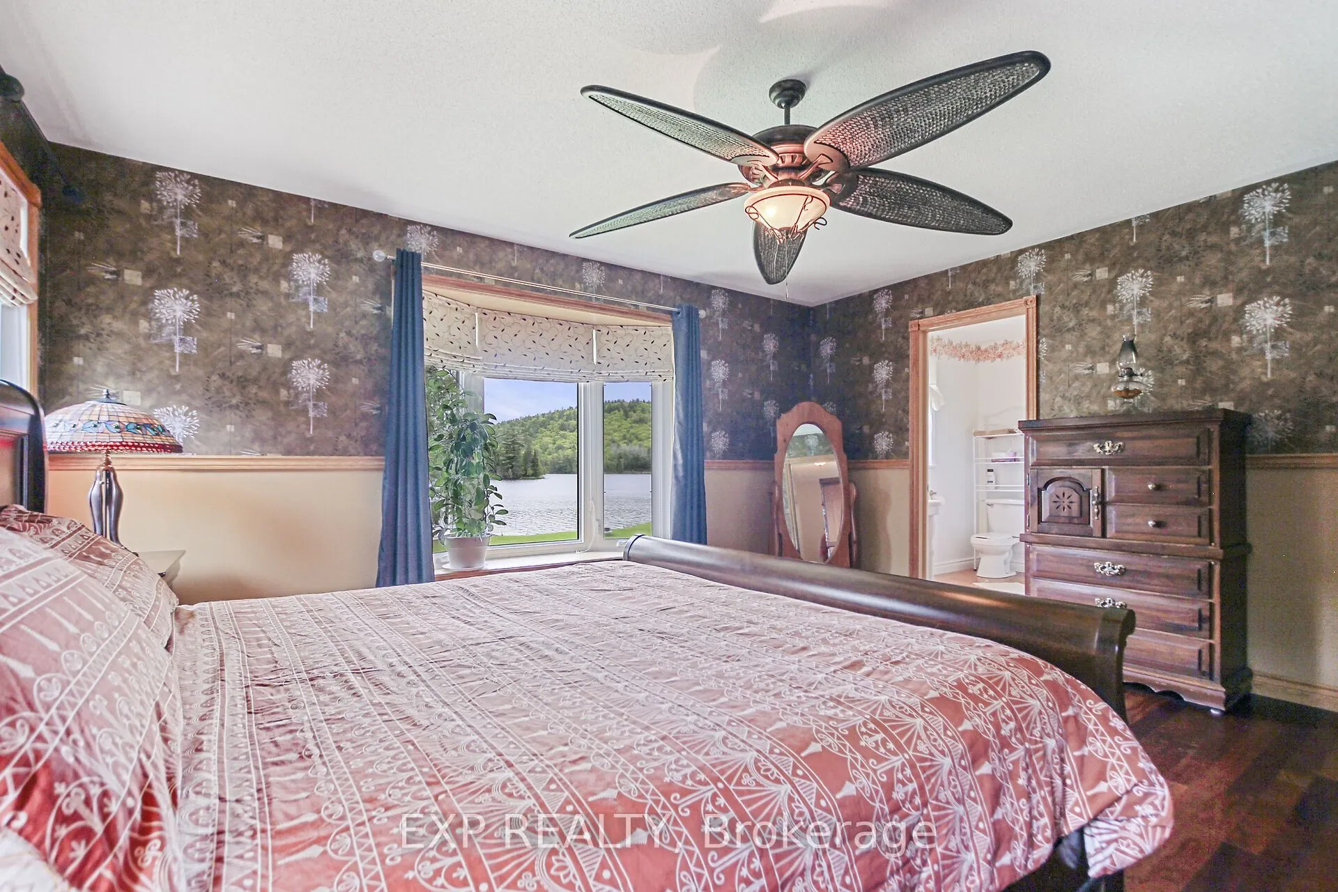 2186 Clyde Lake Road