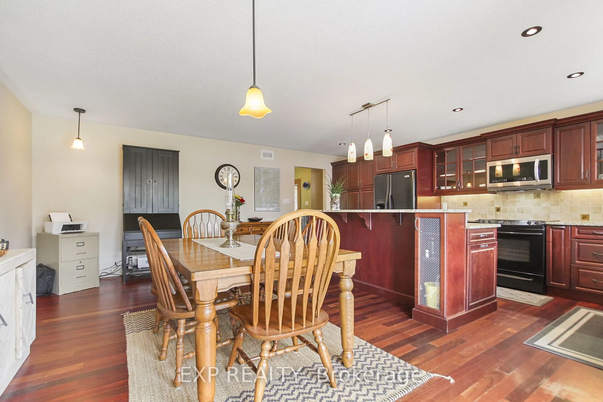 2186 Clyde Lake Road