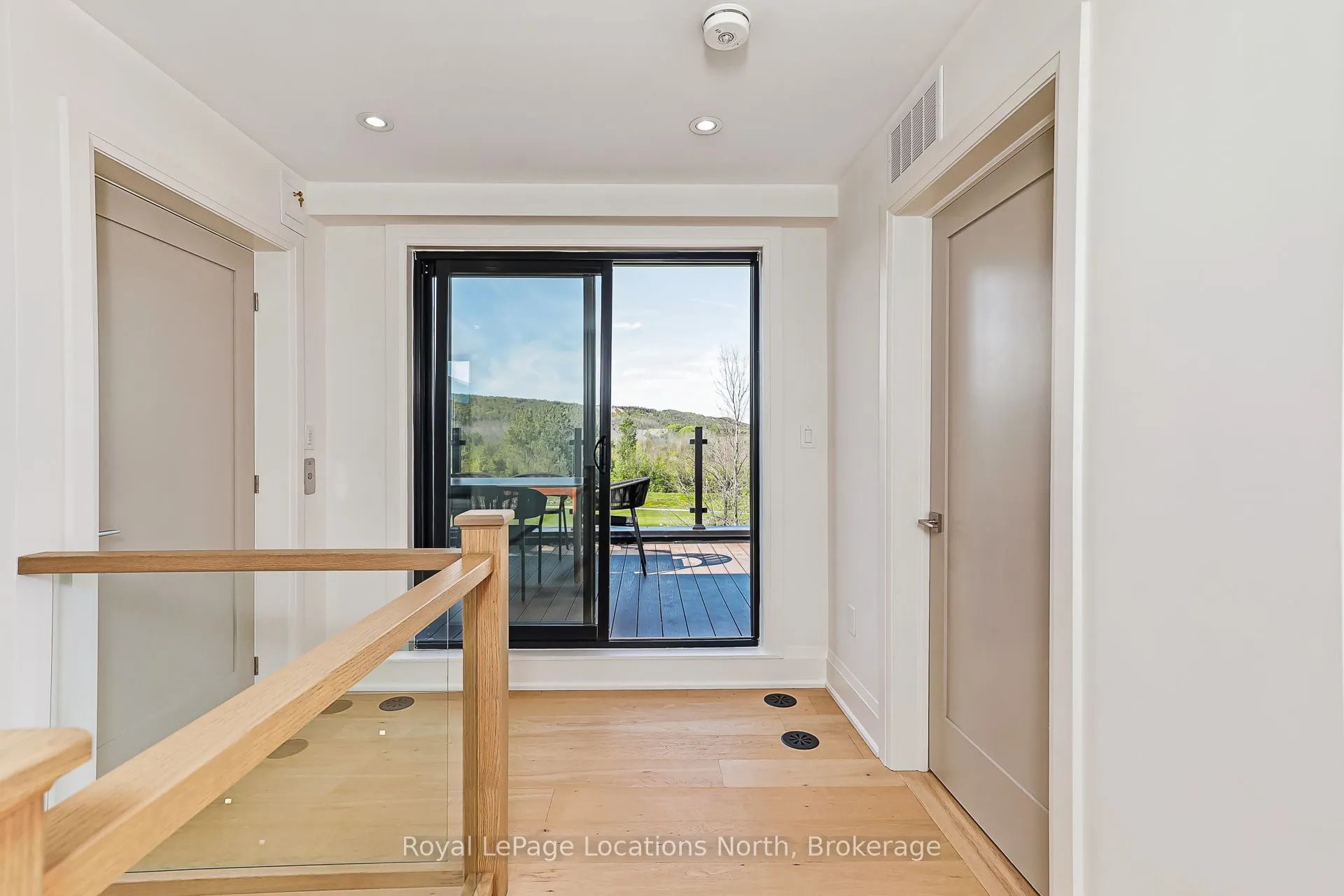 117 SLADDEN Court, #23