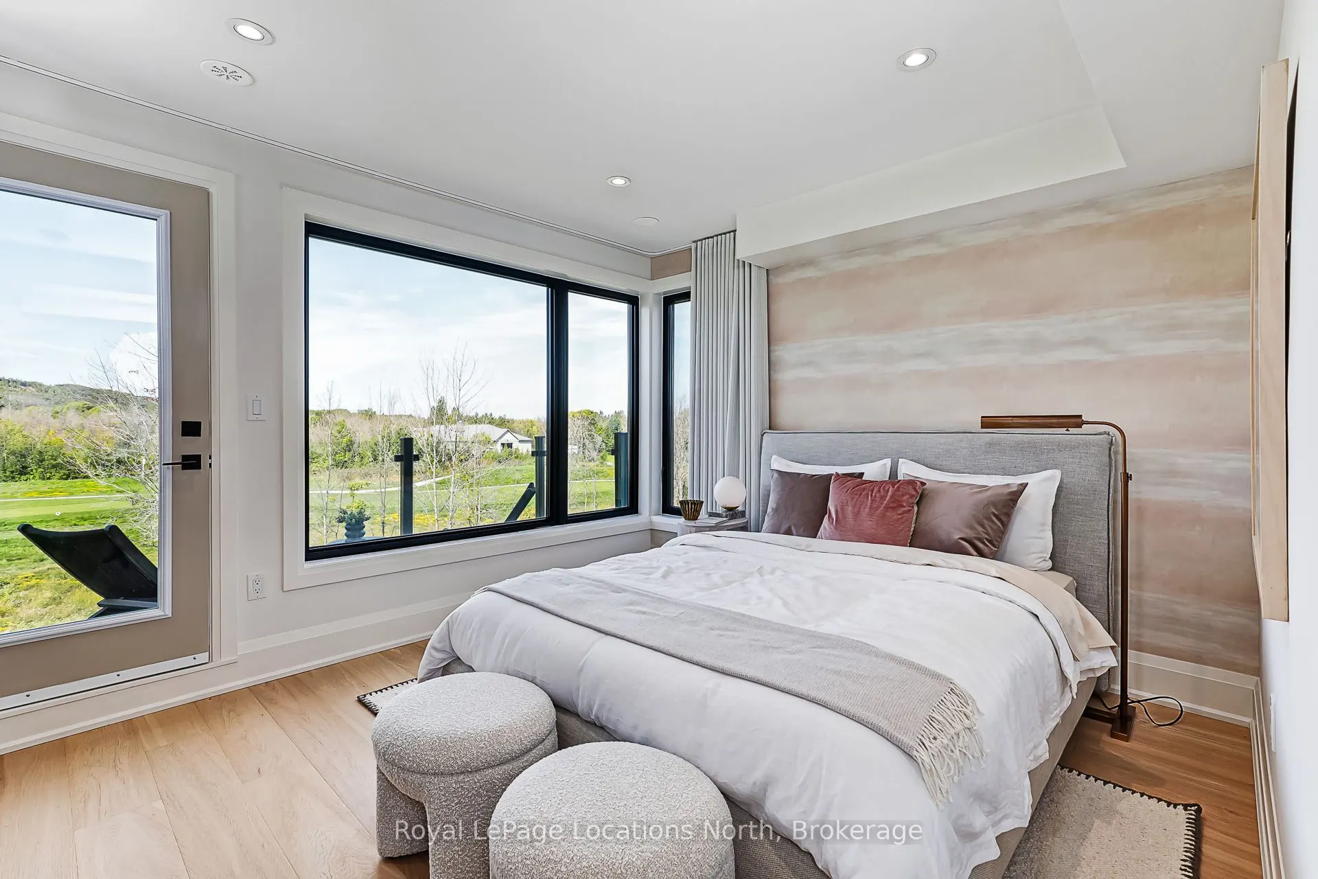 117 SLADDEN Court, #23