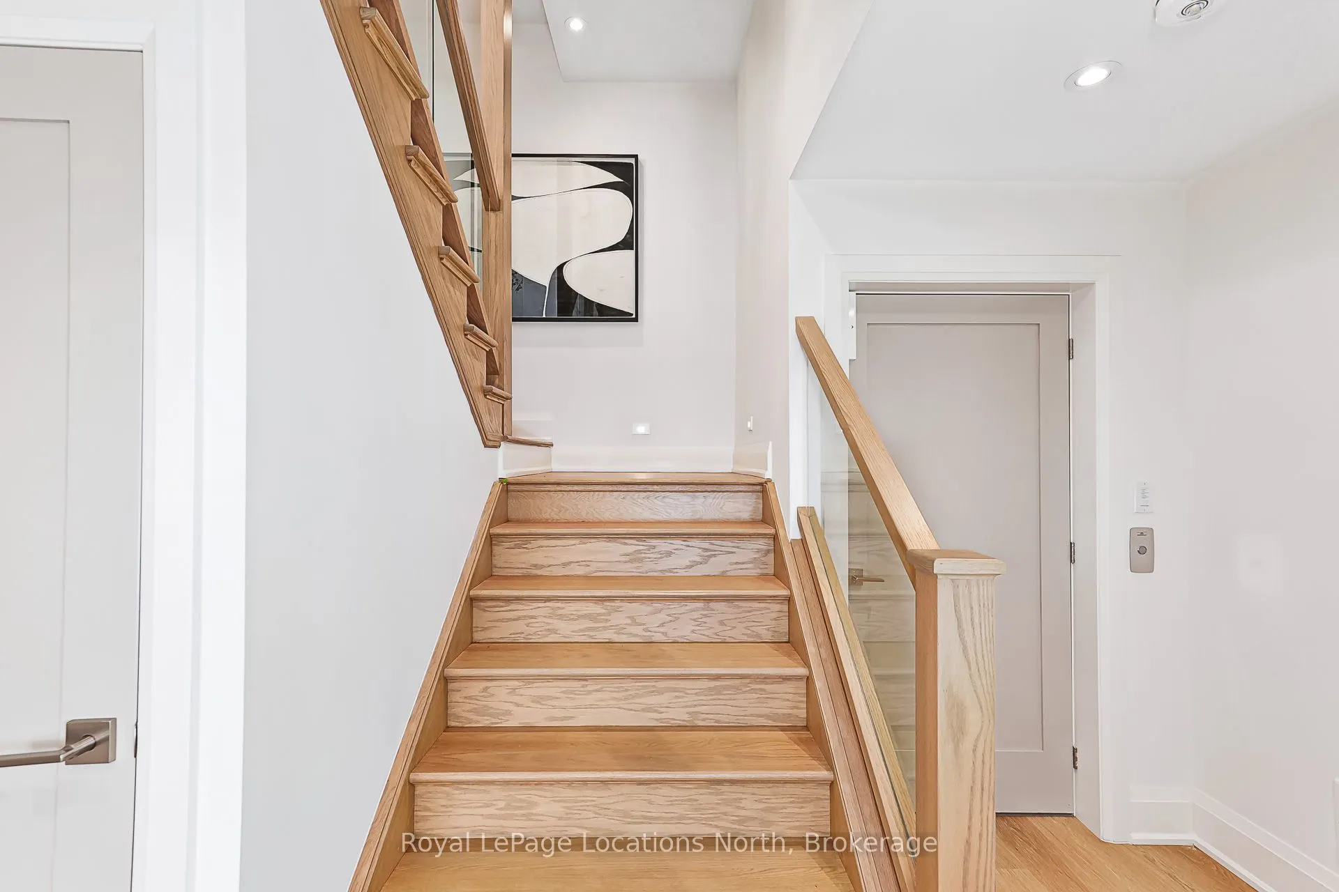 117 SLADDEN Court, #23
