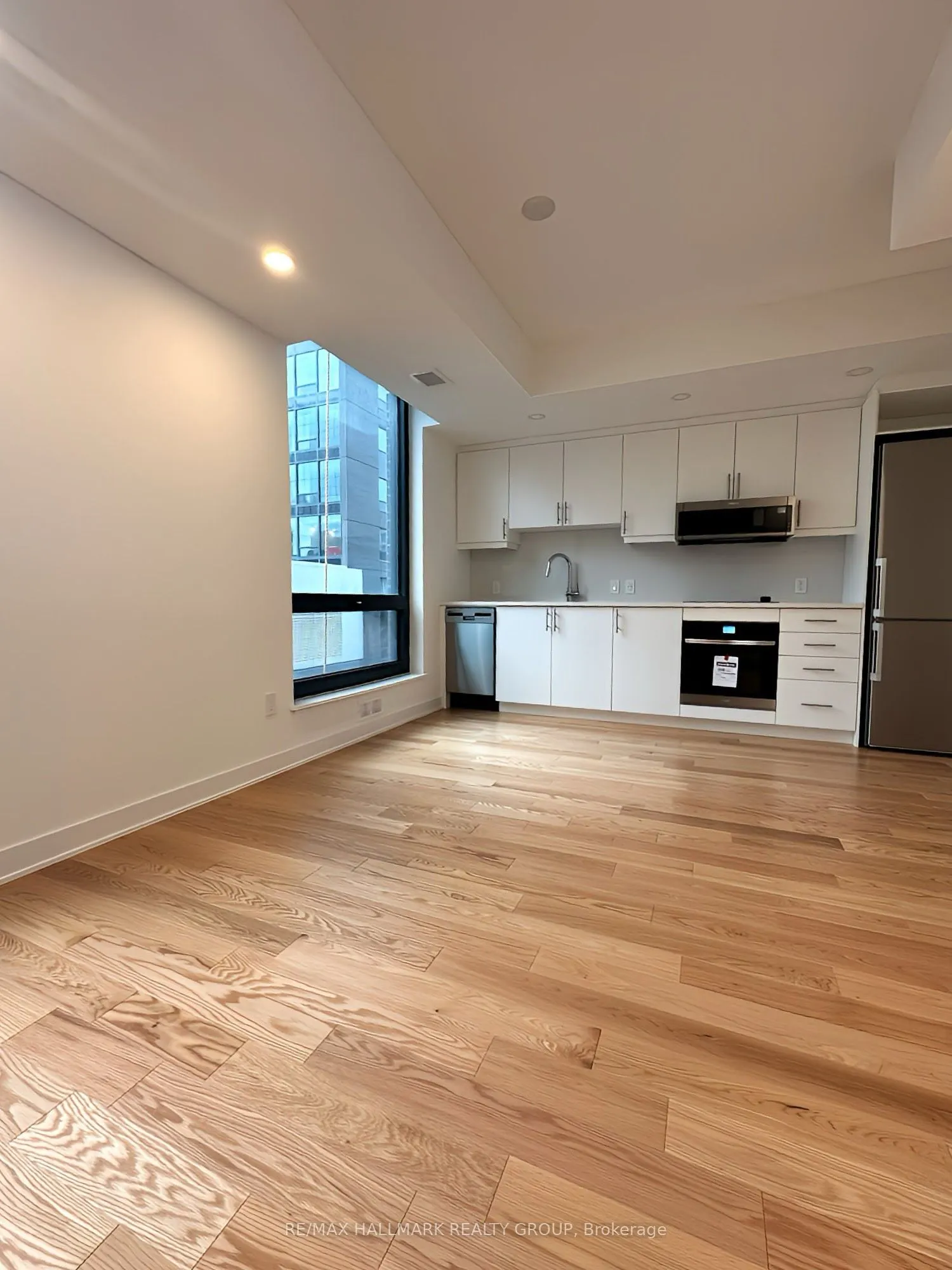 340 Queen Street, #1108