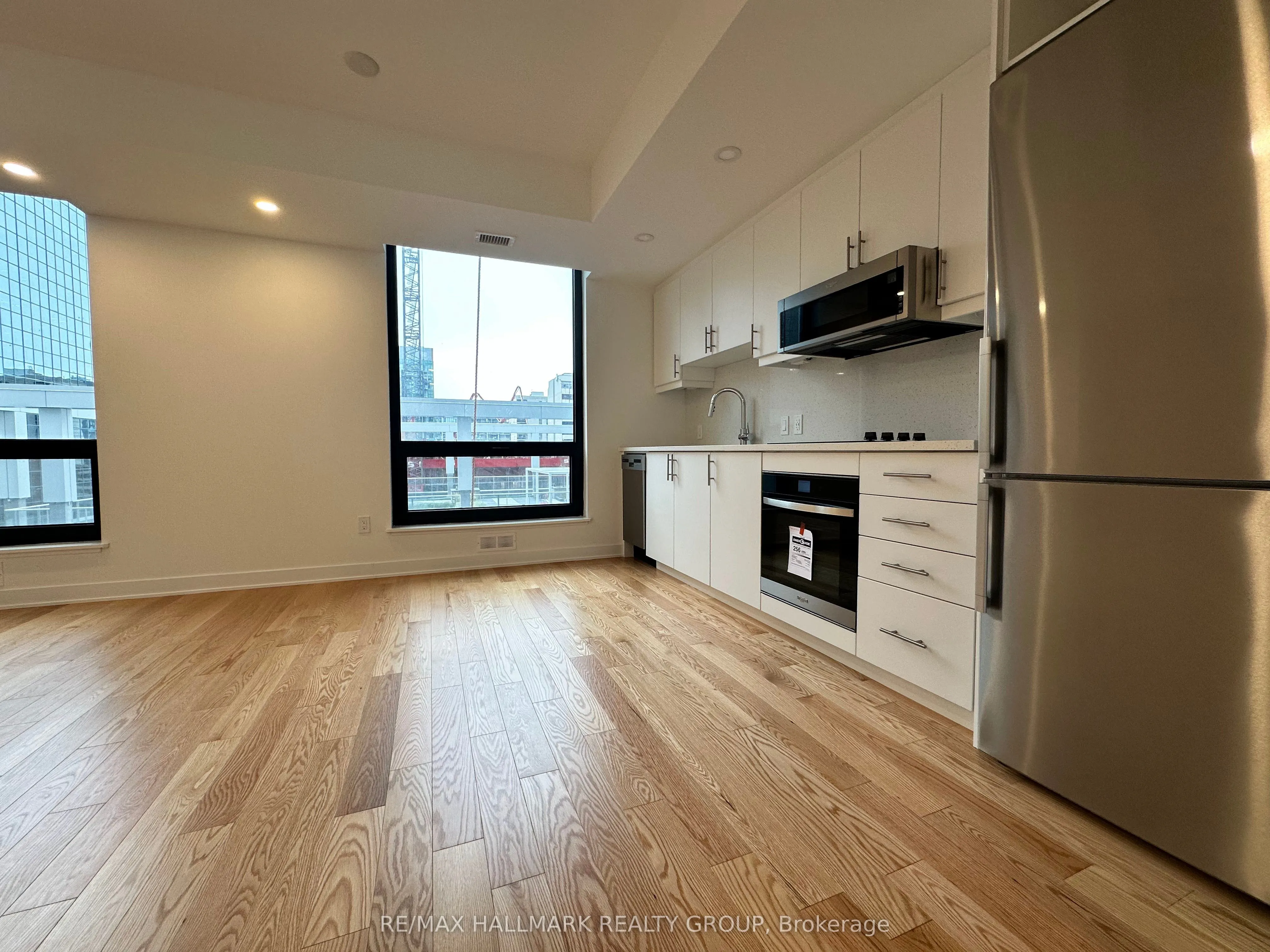 340 Queen Street, #1108