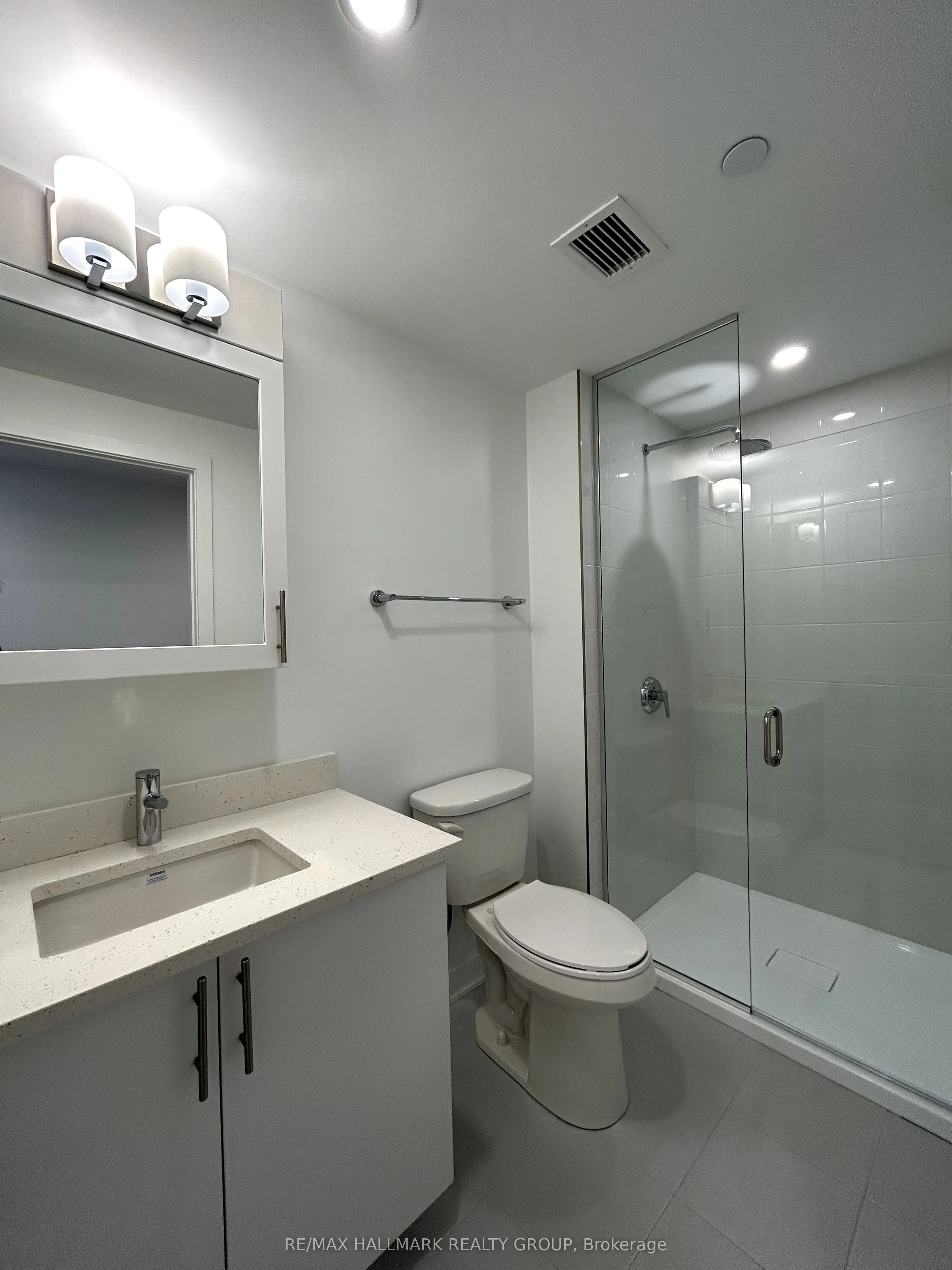 340 Queen Street, #1108