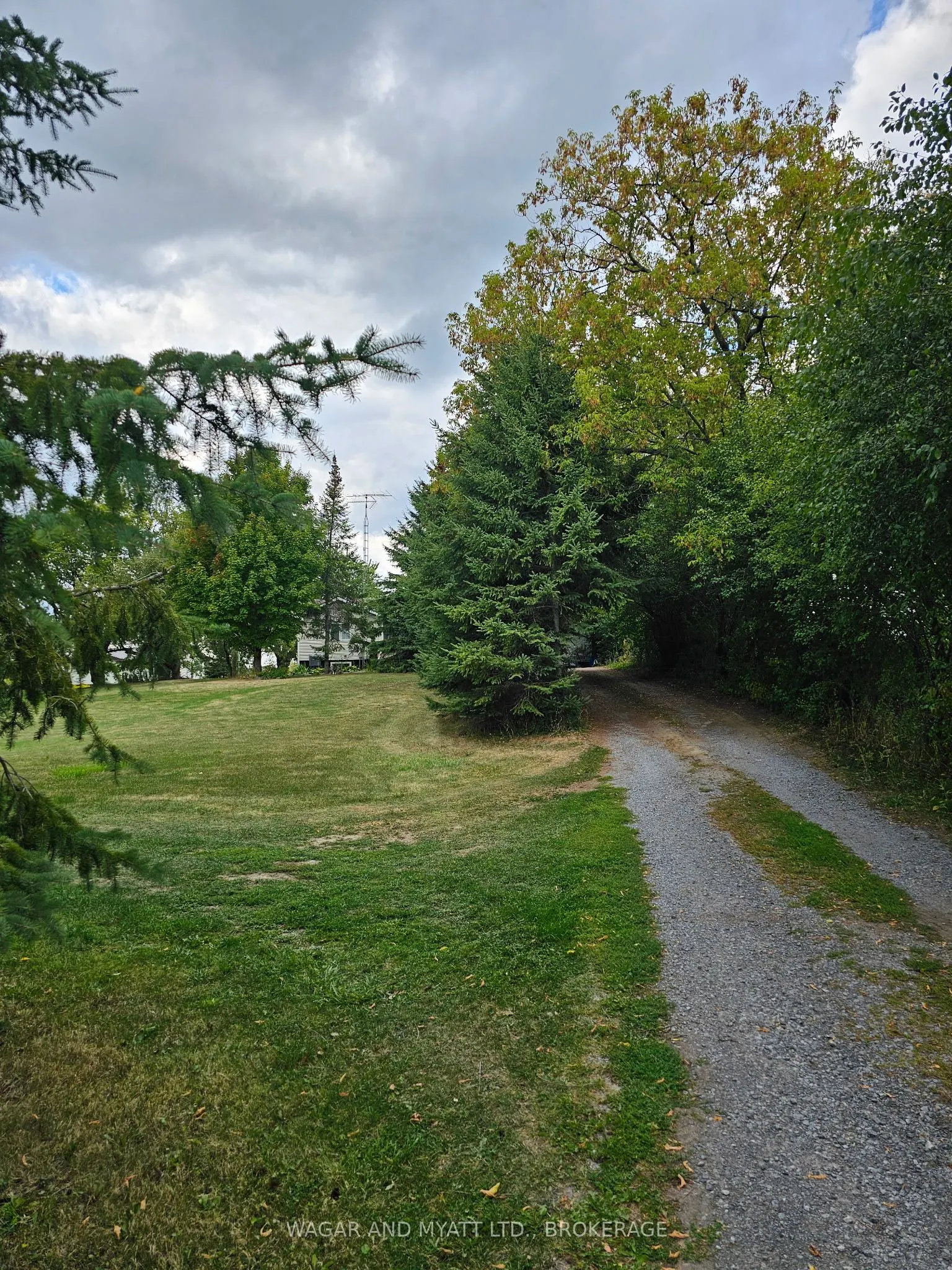 609 LOWER SLASH Road
