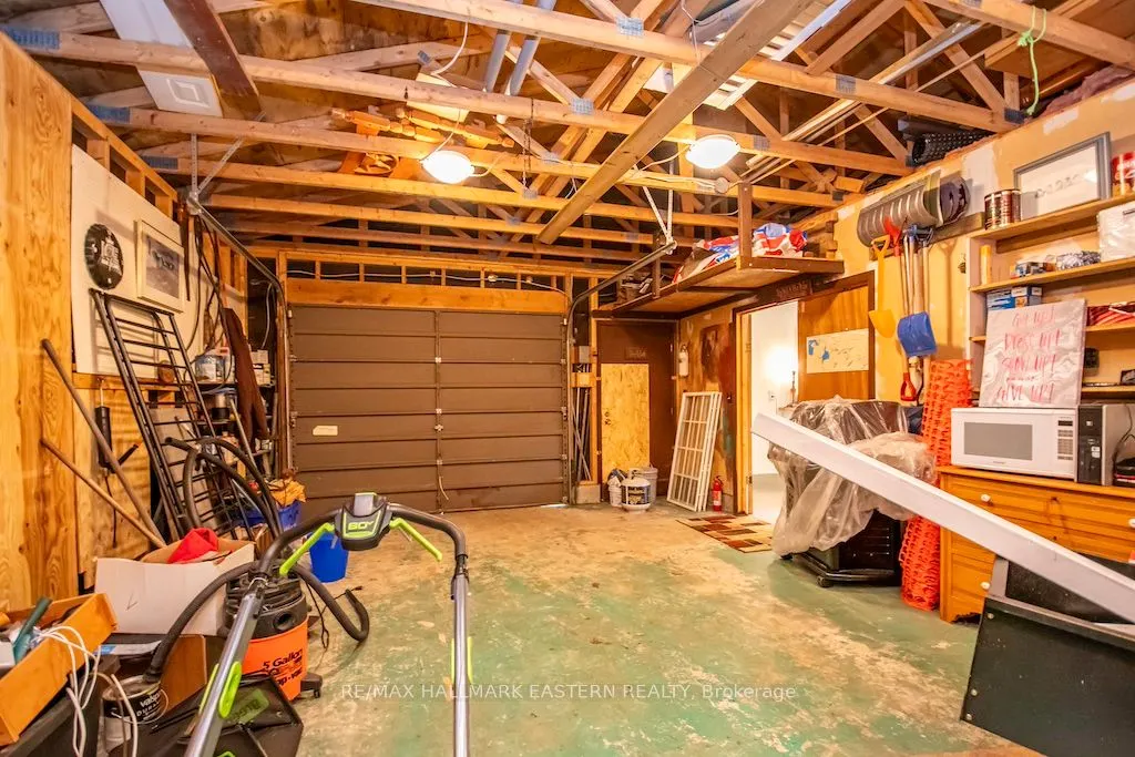 26 Manitou Lane