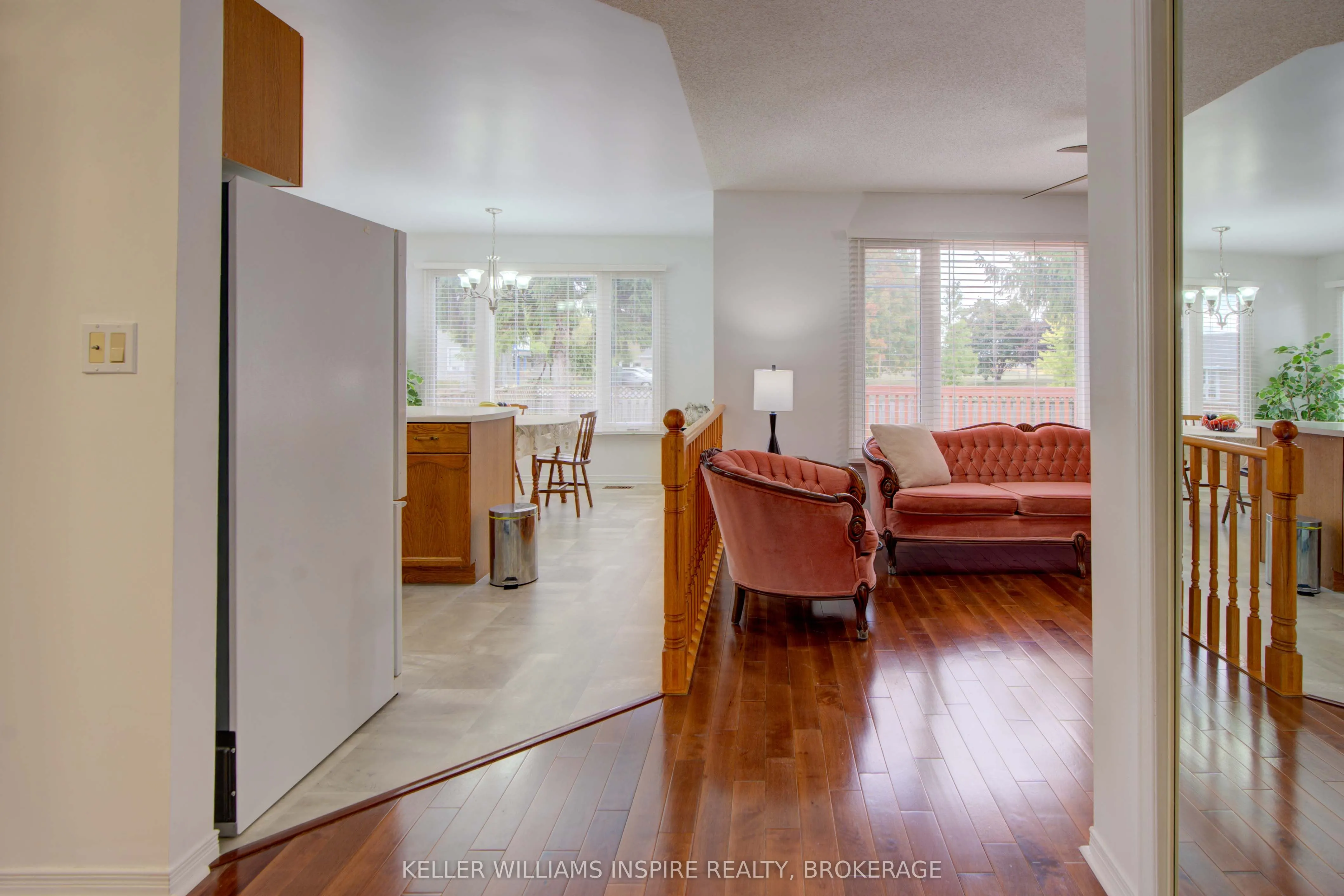 1056 Palmerston Crescent