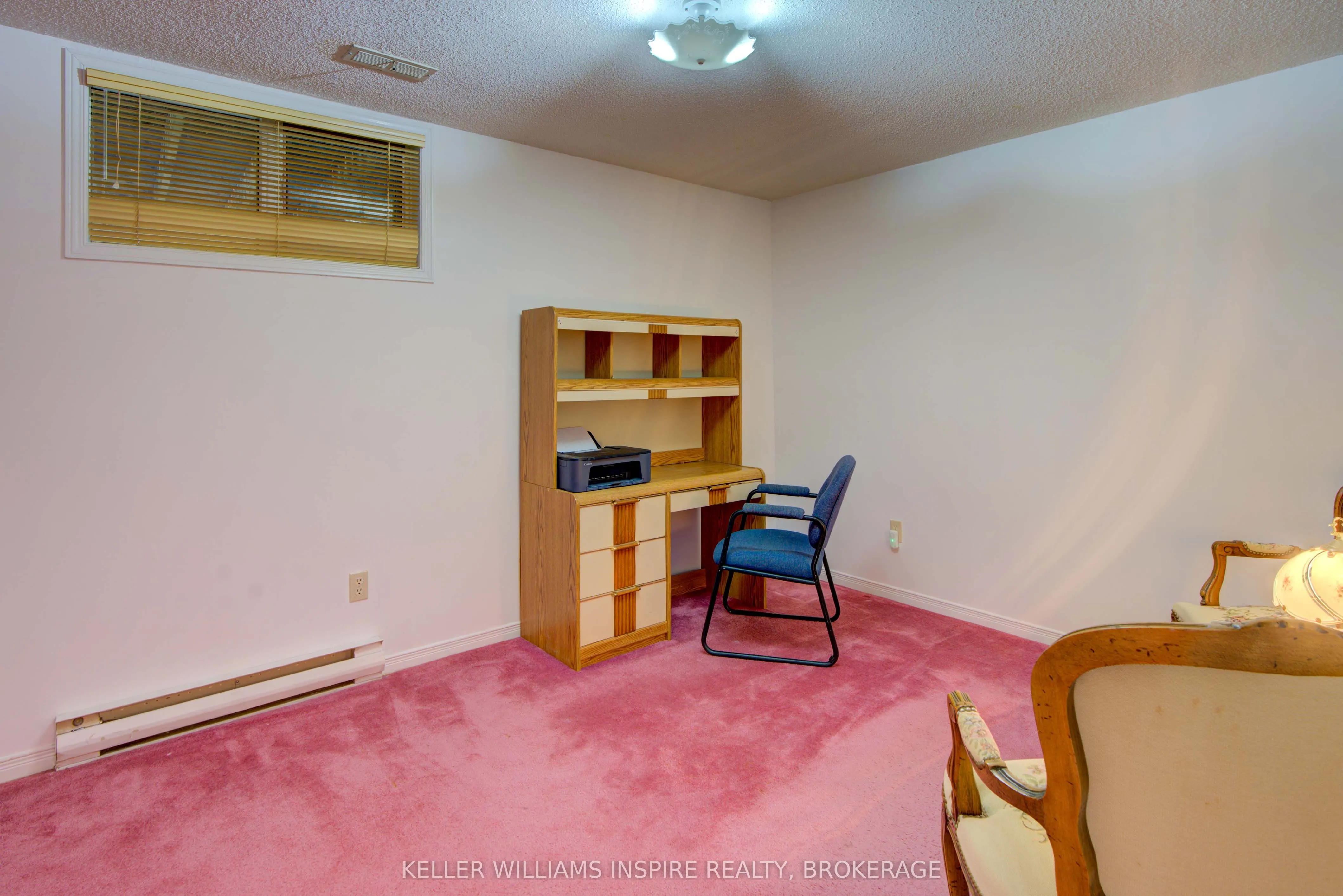 1056 Palmerston Crescent