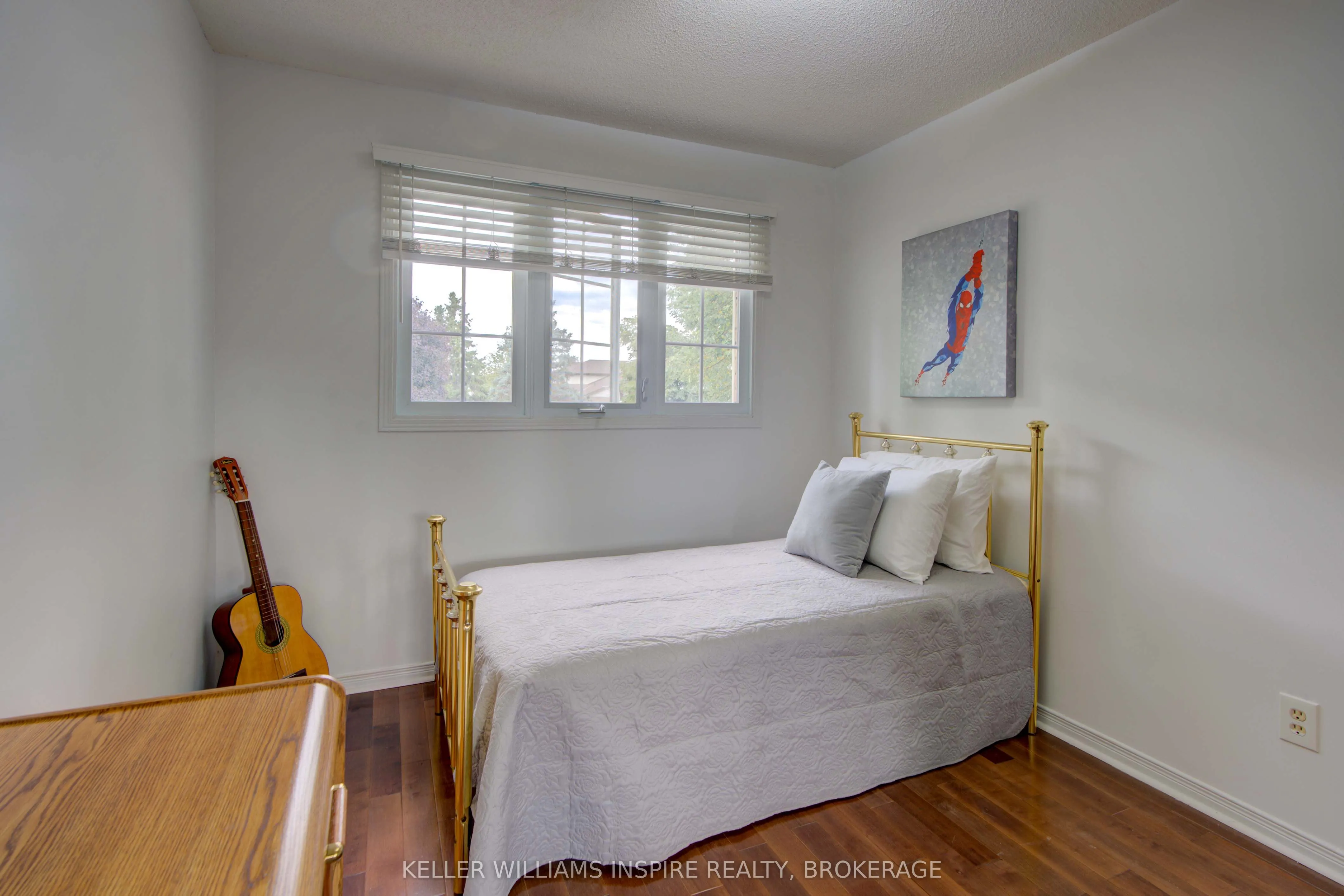 1056 Palmerston Crescent