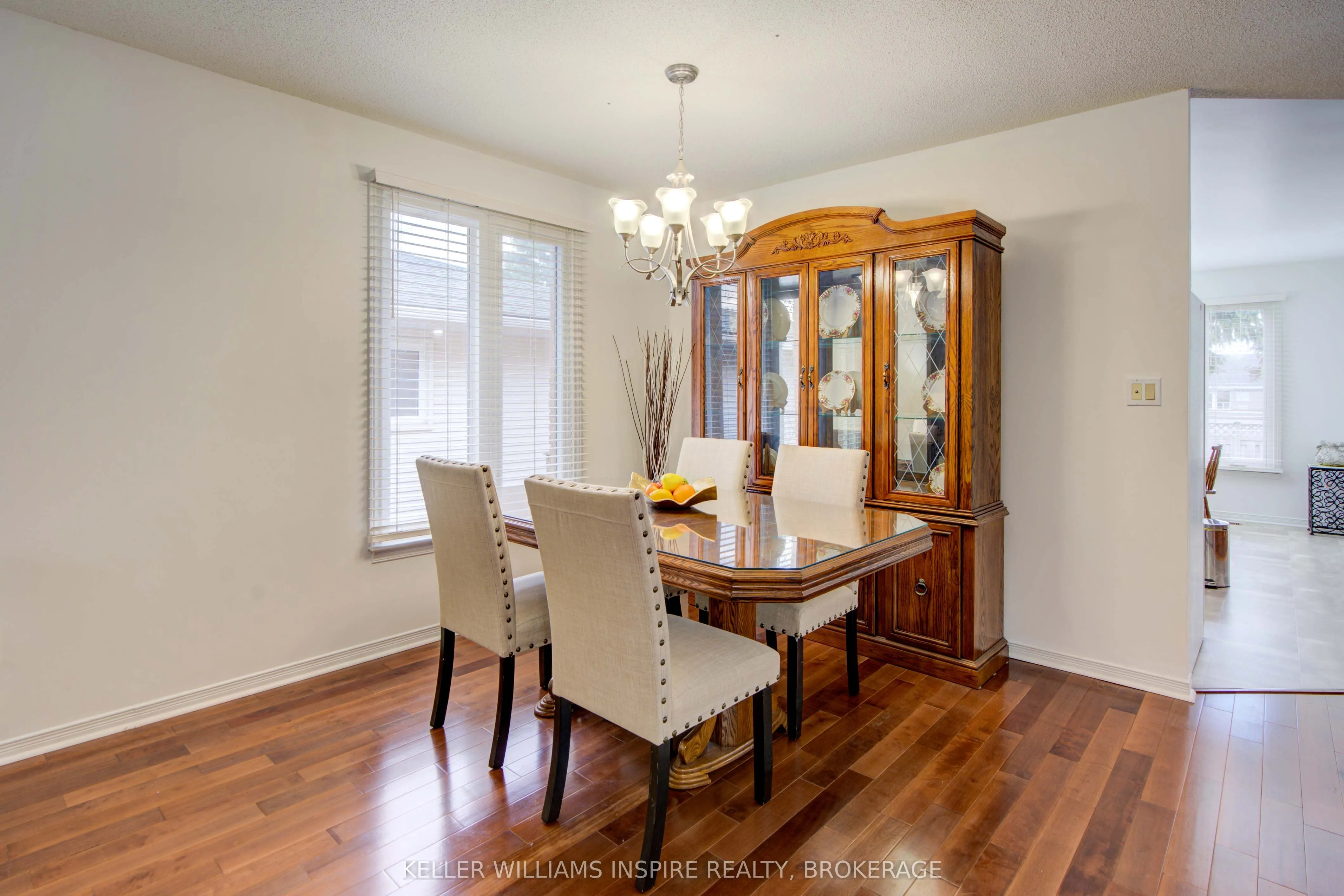 1056 Palmerston Crescent