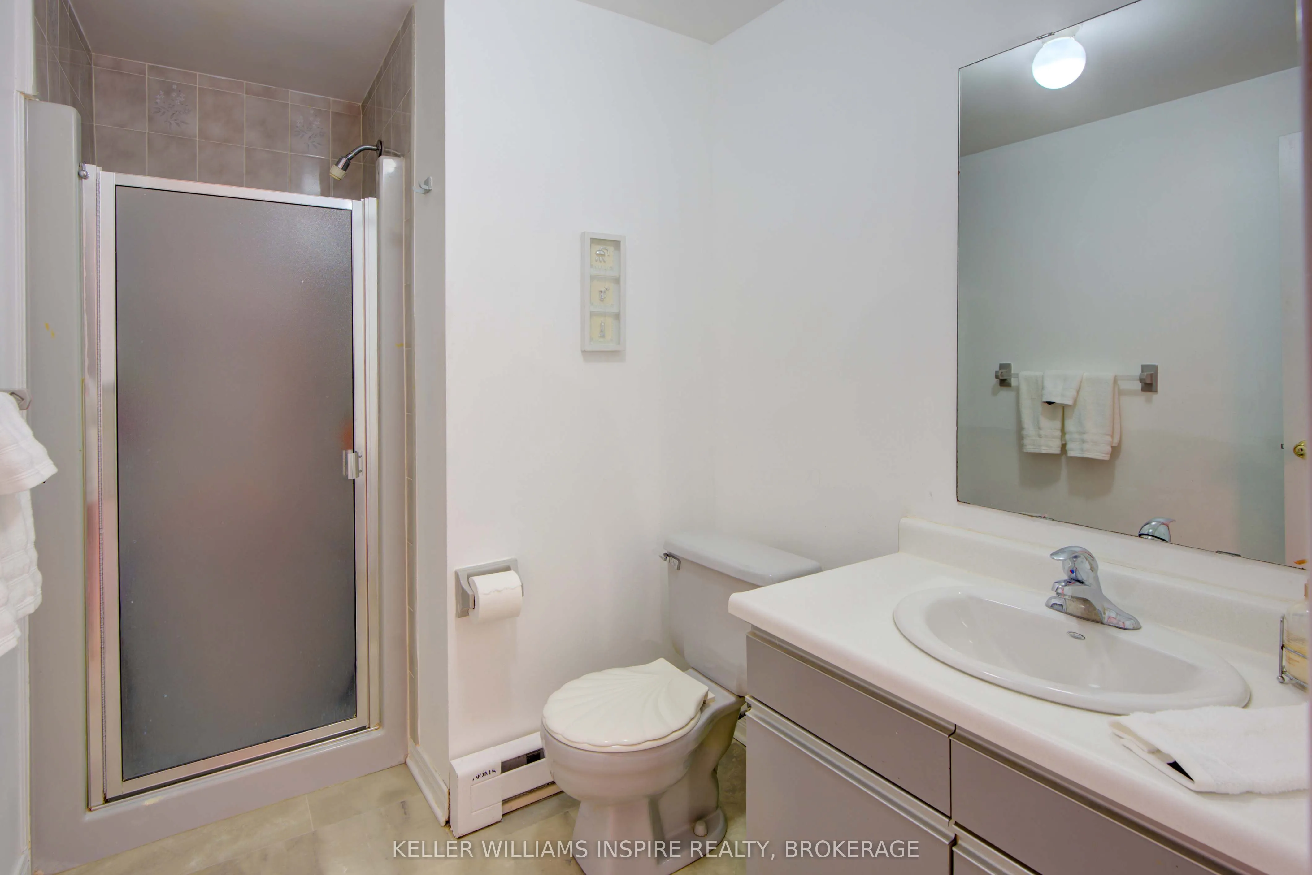 1056 Palmerston Crescent